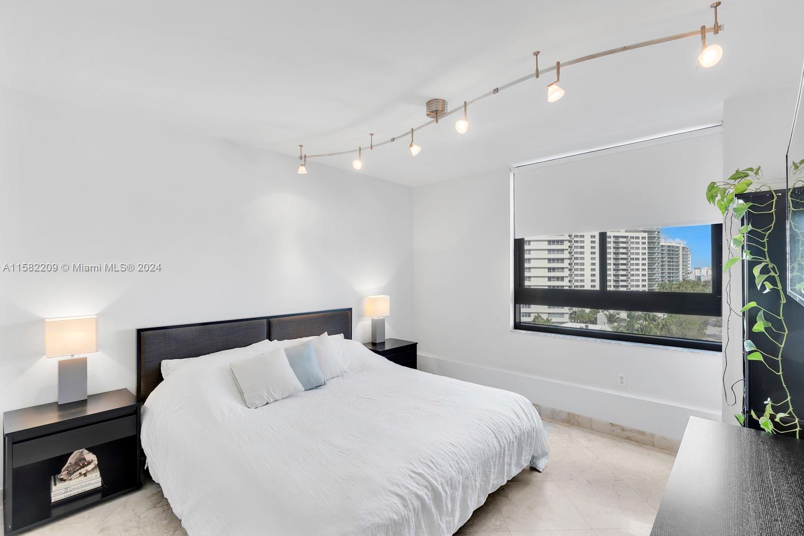 1330 West Ave # 807