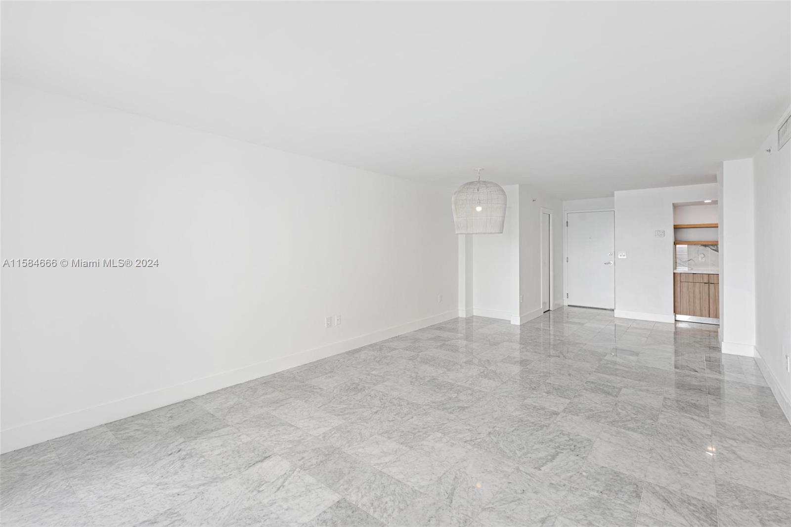6917 Collins Ave # 1009