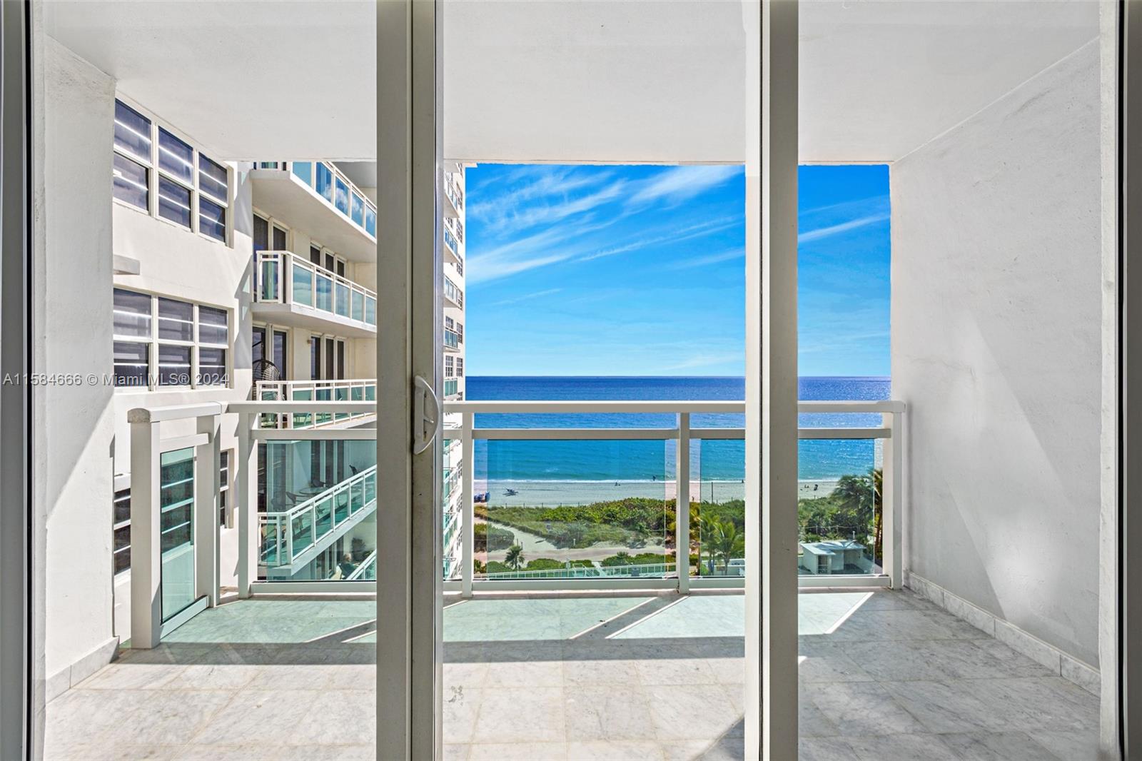 6917 Collins Ave # 1009