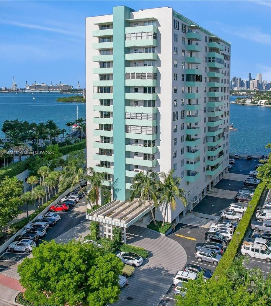 5 Island Ave # 9B