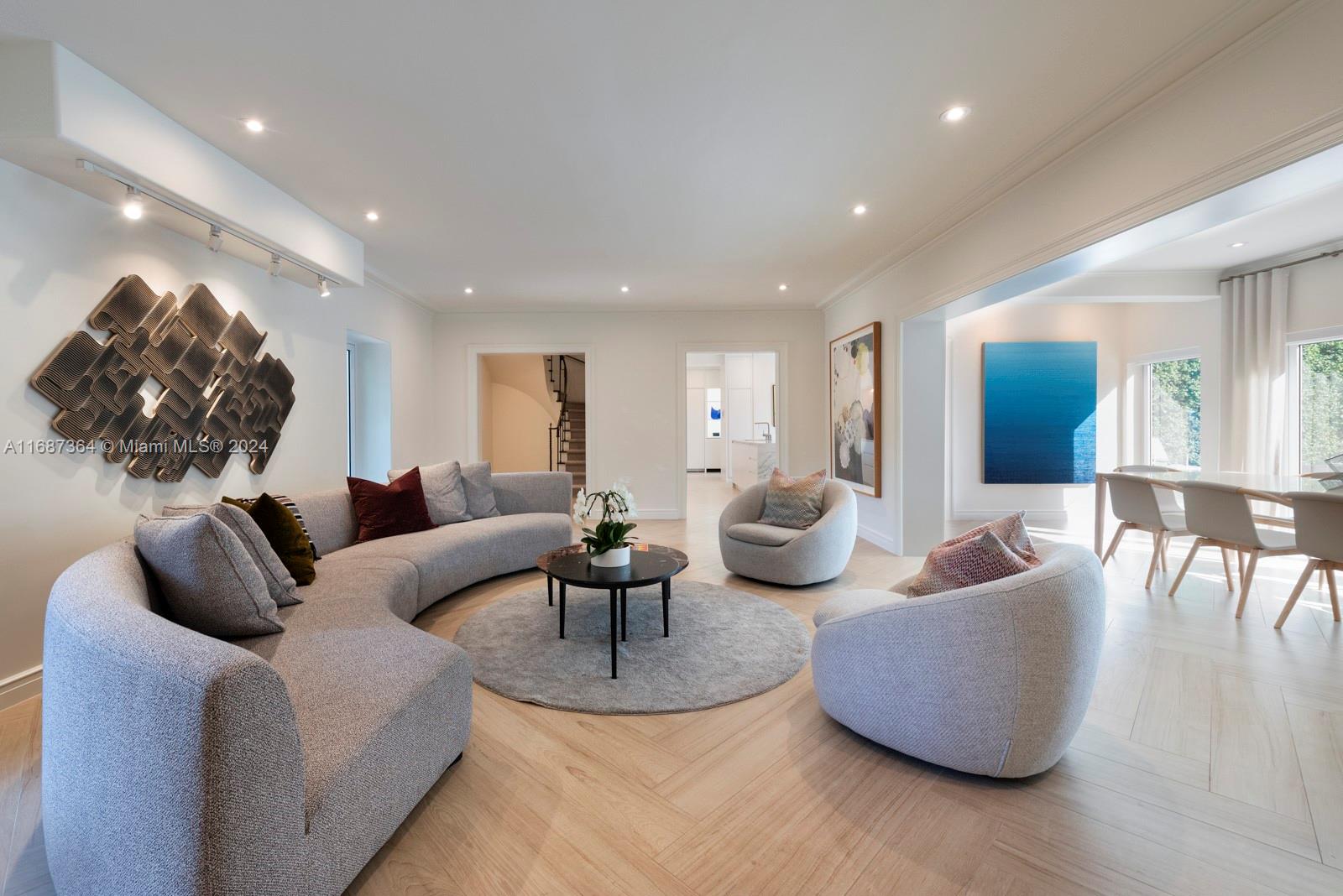 2121 Lake Ave # 0
