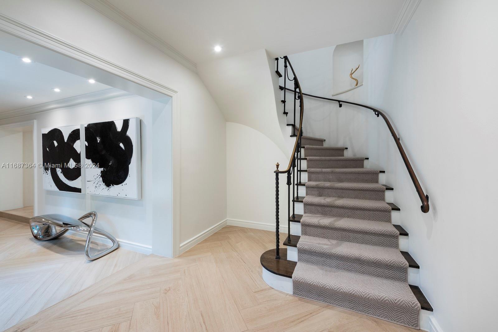 2121 Lake Ave # 0