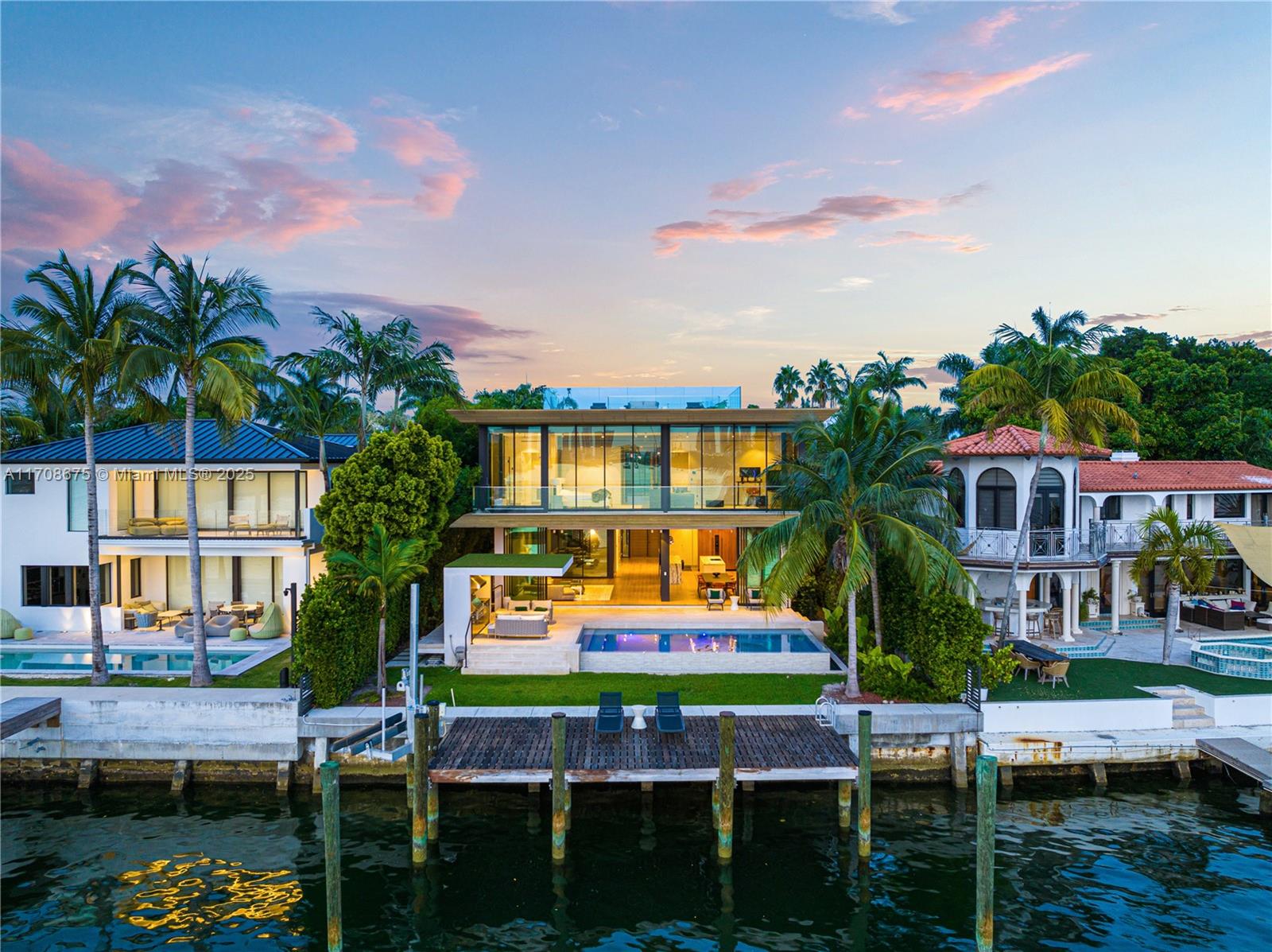 40 W San Marino Dr
