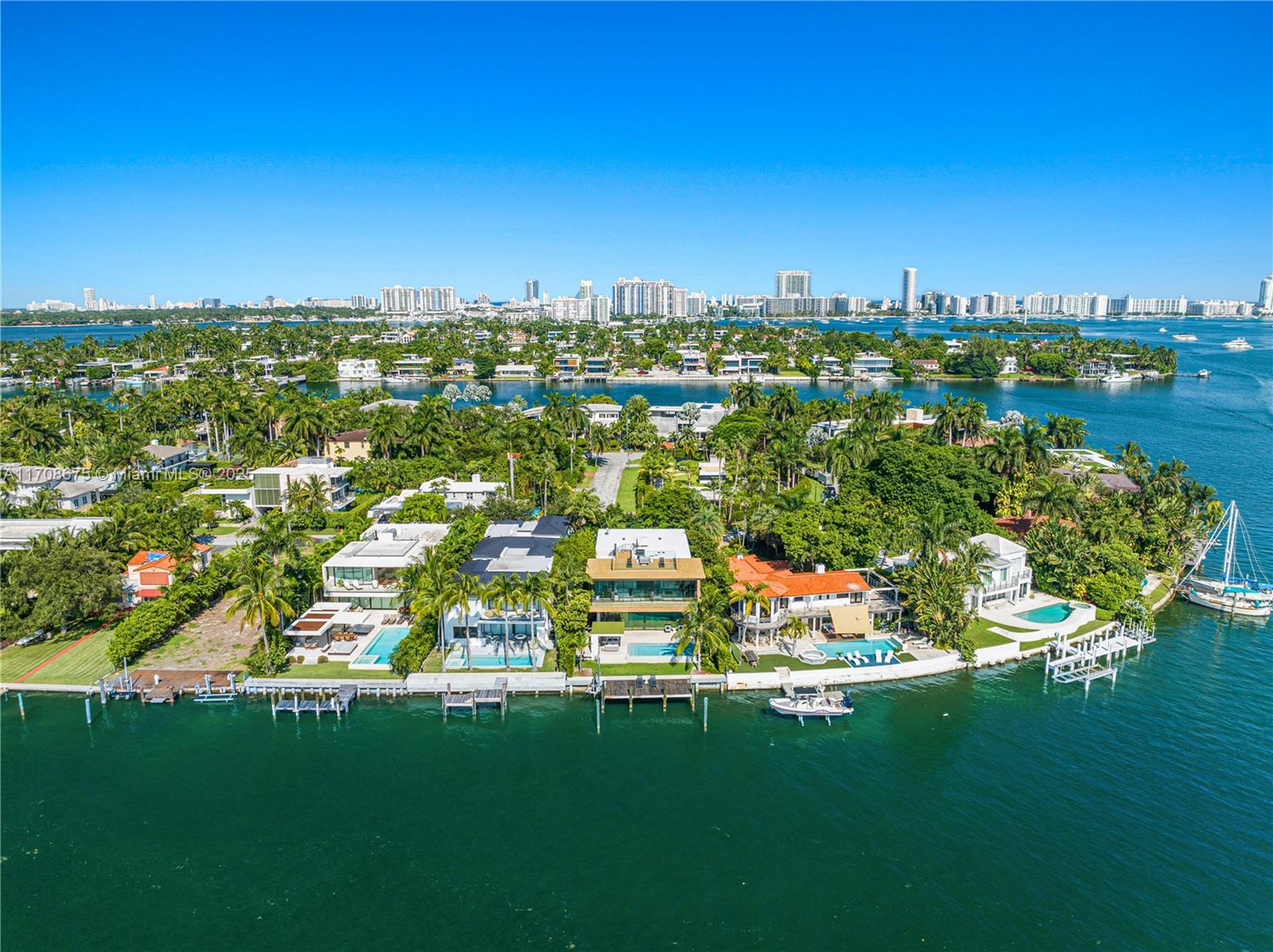 40 W San Marino Dr