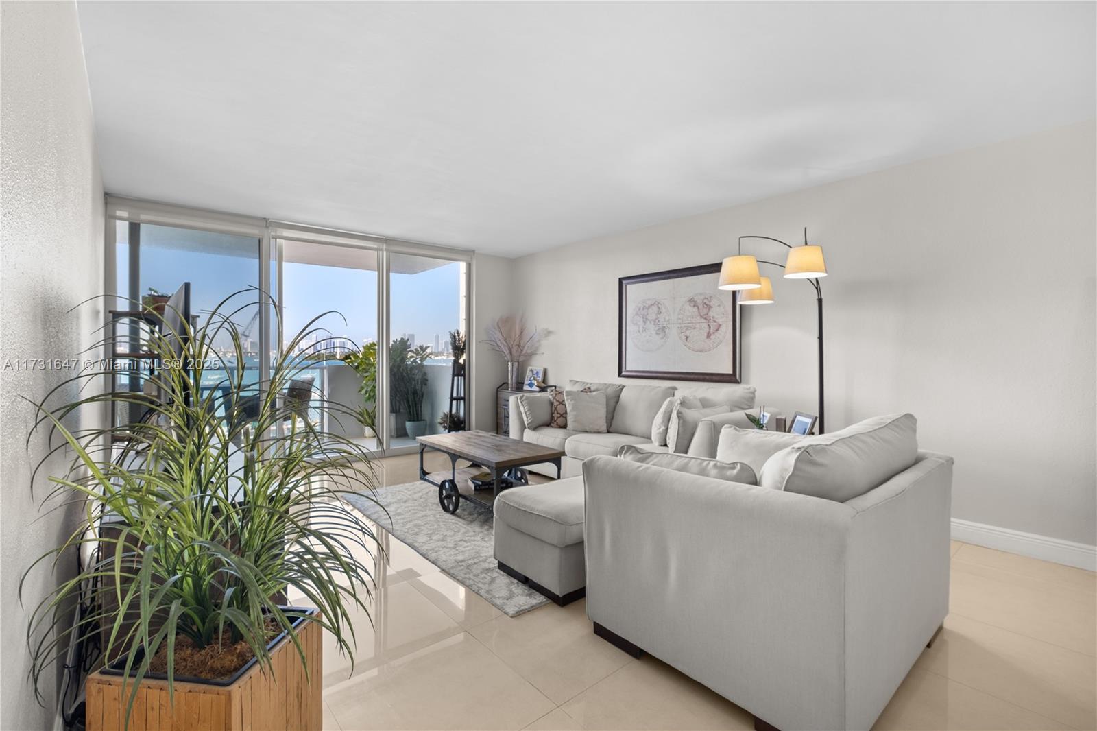 1200 West Ave # 505