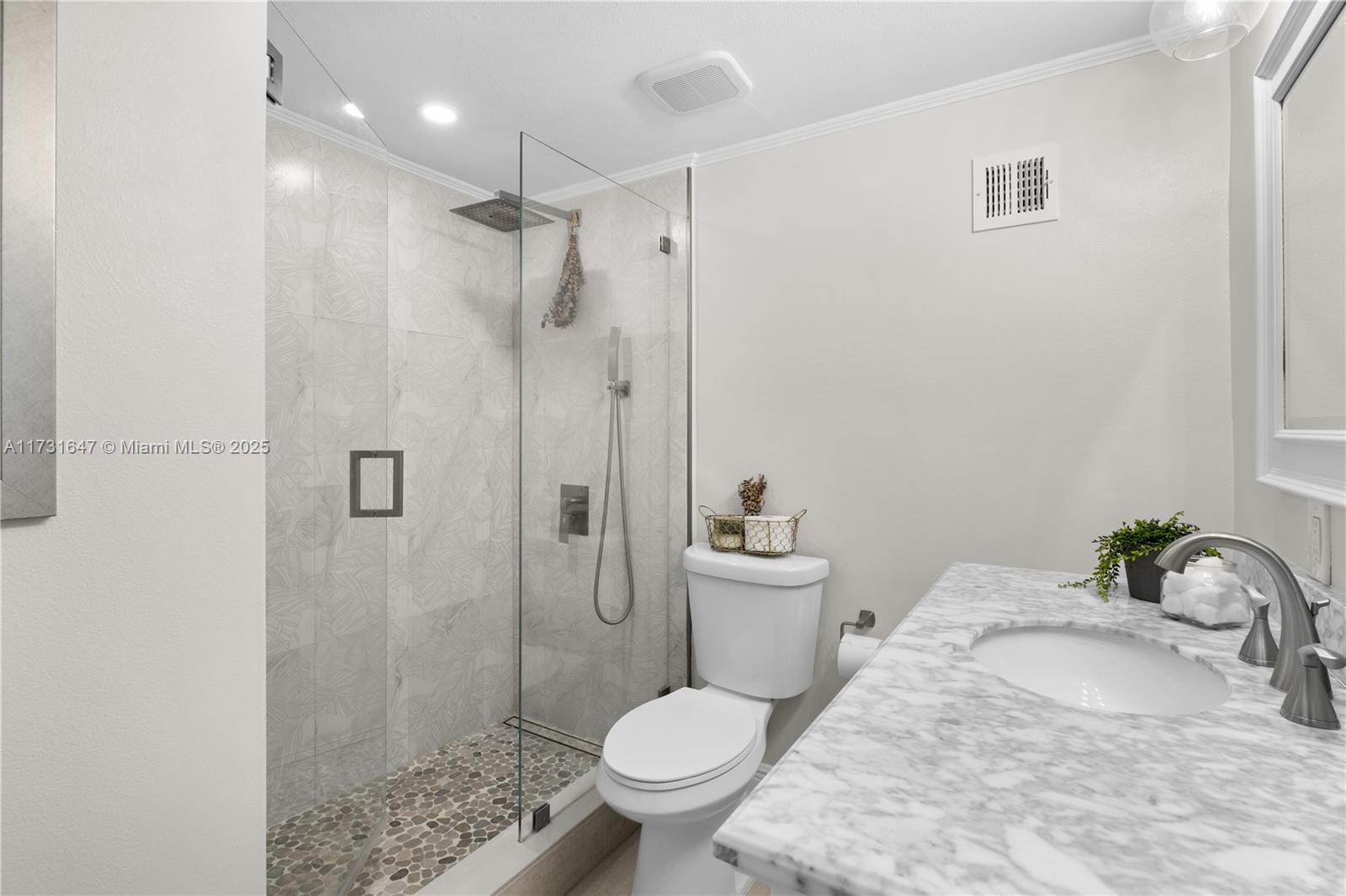 1200 West Ave # 505