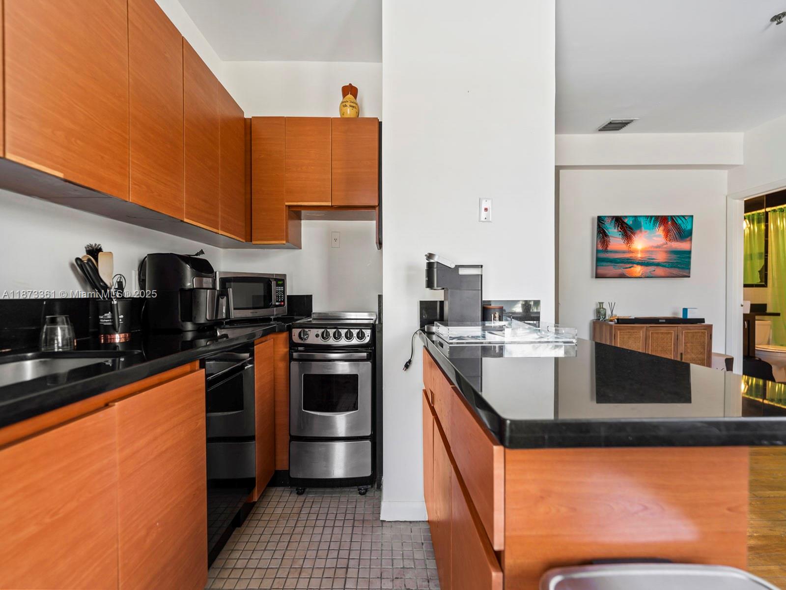 1244 Pennsylvania Ave # 302