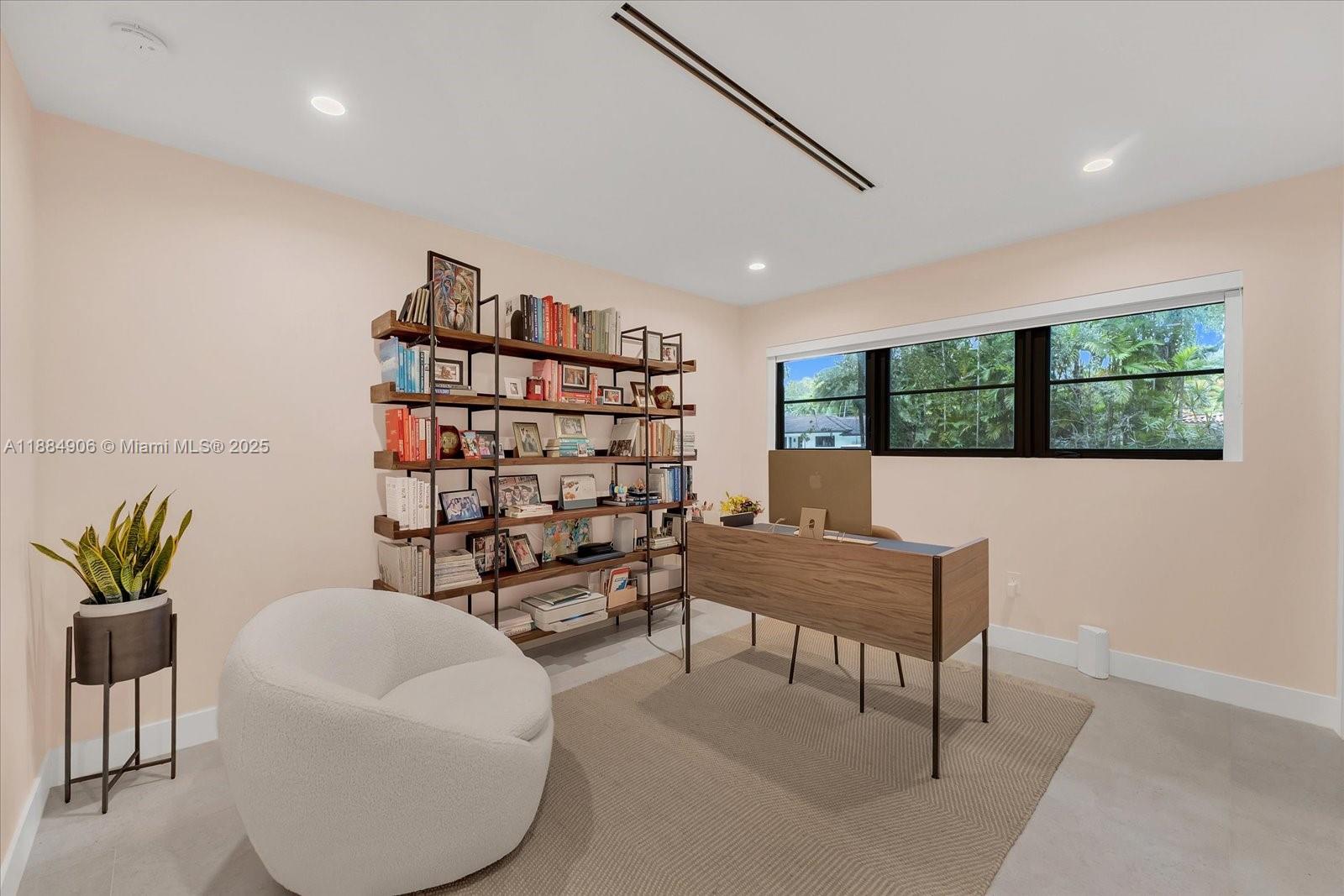 3111 Anderson Rd