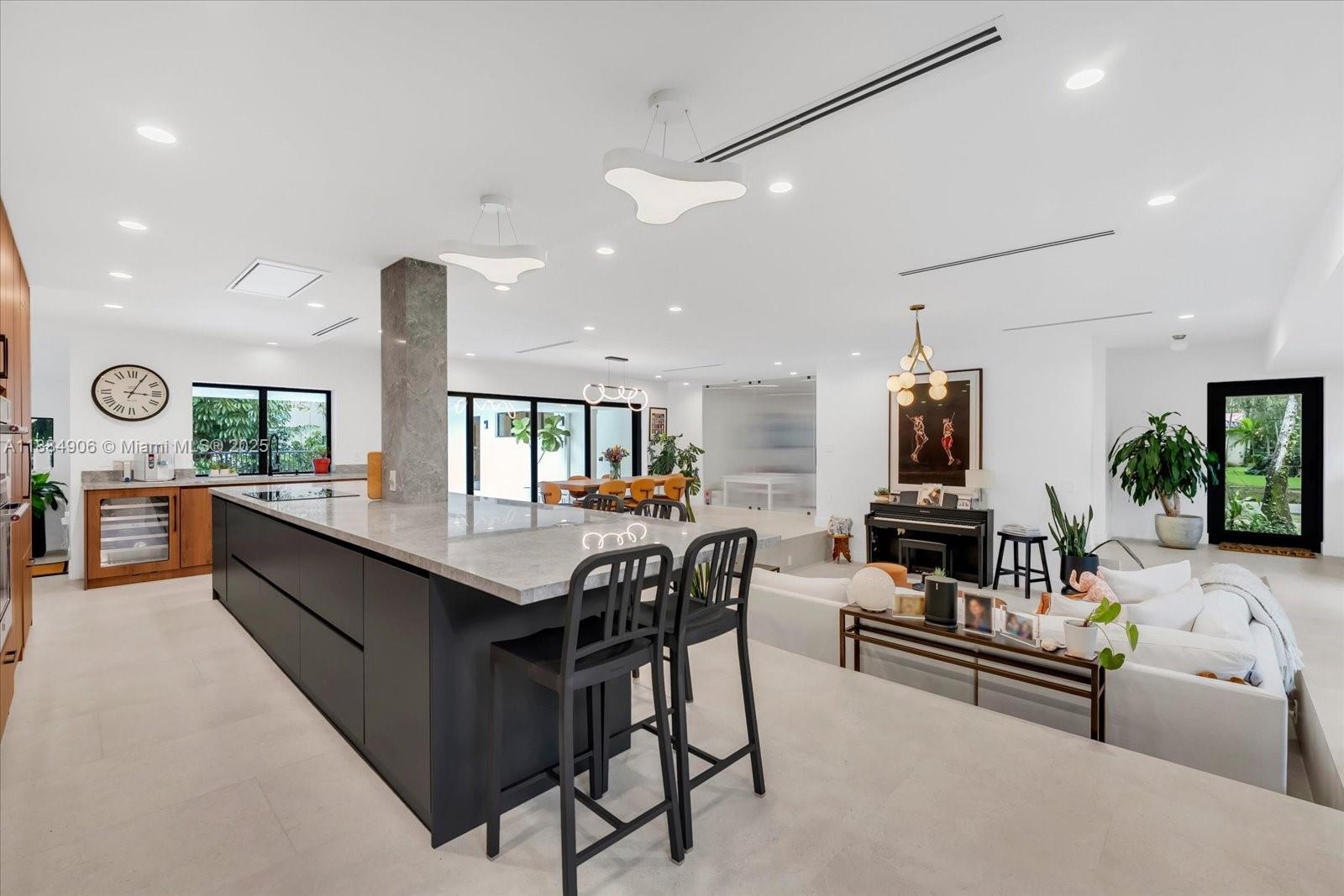 3111 Anderson Rd