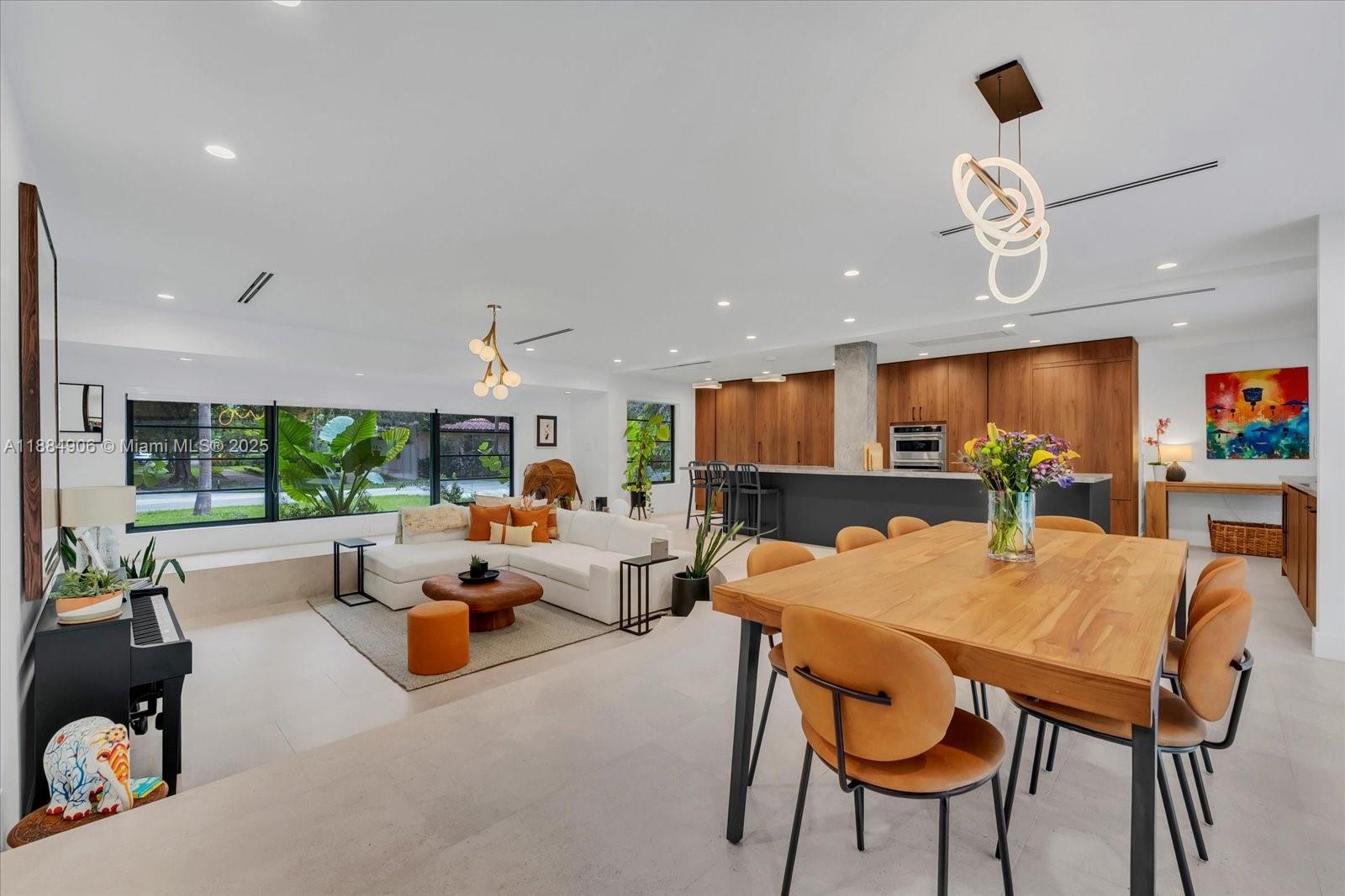 3111 Anderson Rd