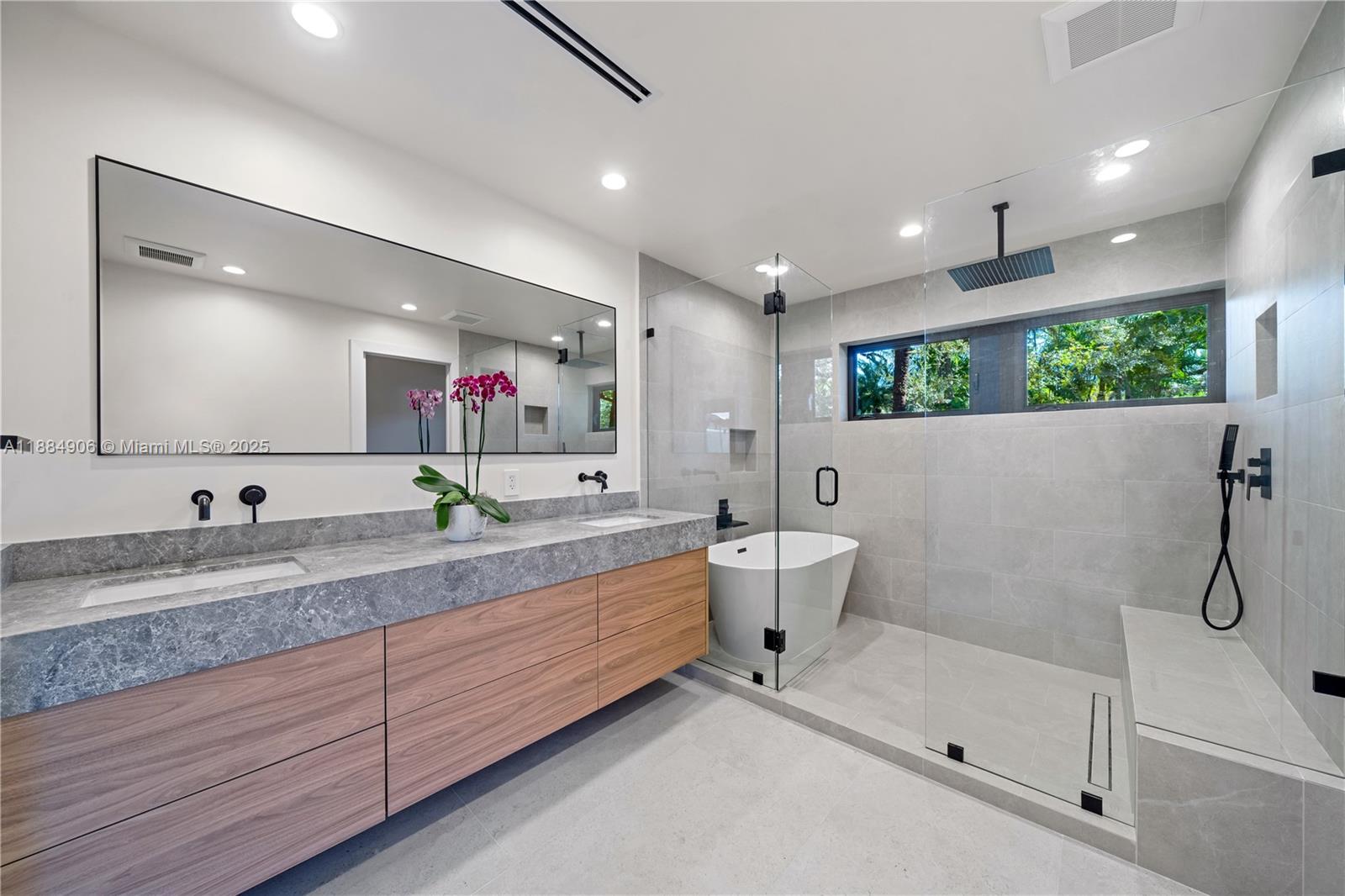 3111 Anderson Rd