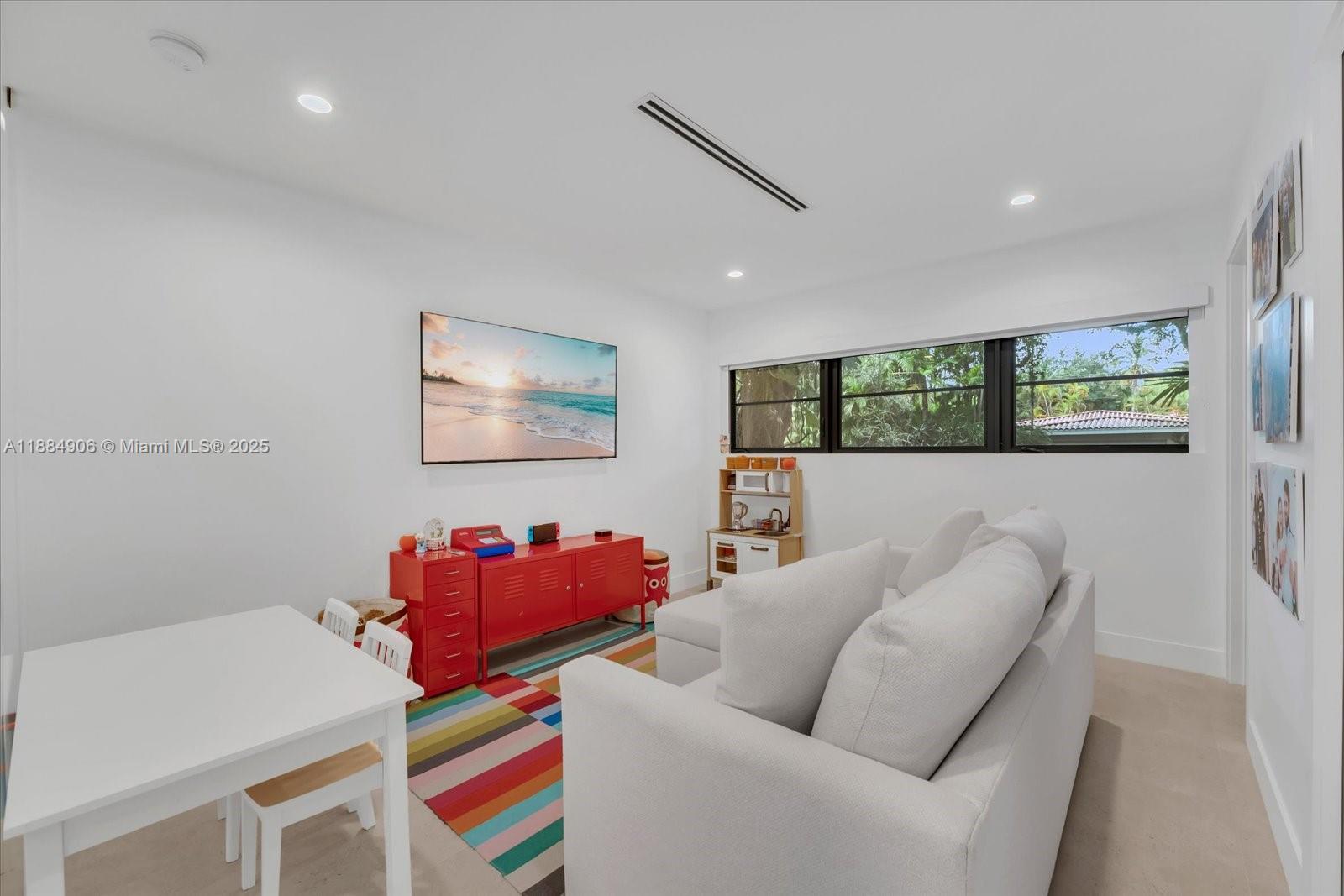 3111 Anderson Rd