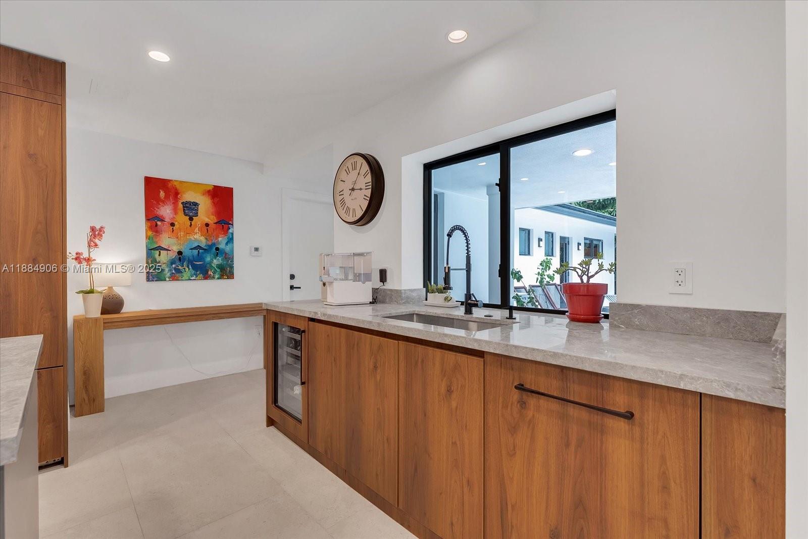 3111 Anderson Rd