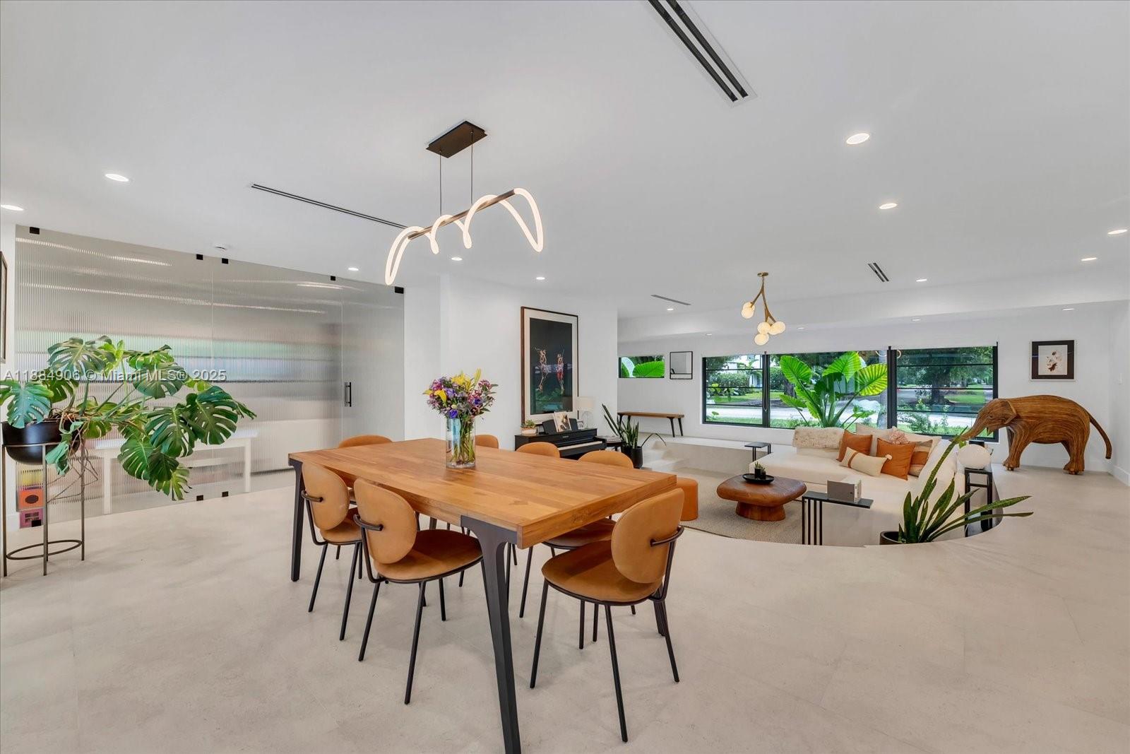 3111 Anderson Rd