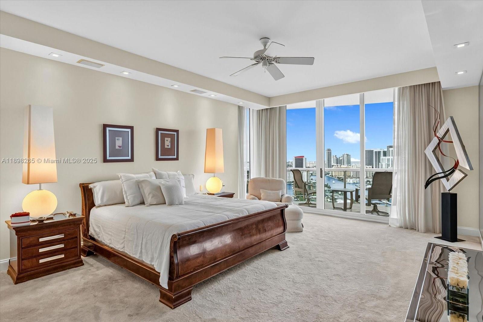 21200 Point Pl Unit: PH 1 (2804)