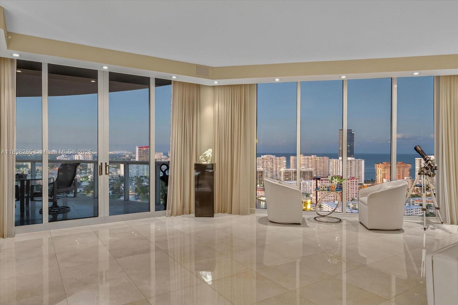 21200 Point Pl Unit: PH 1 (2804)