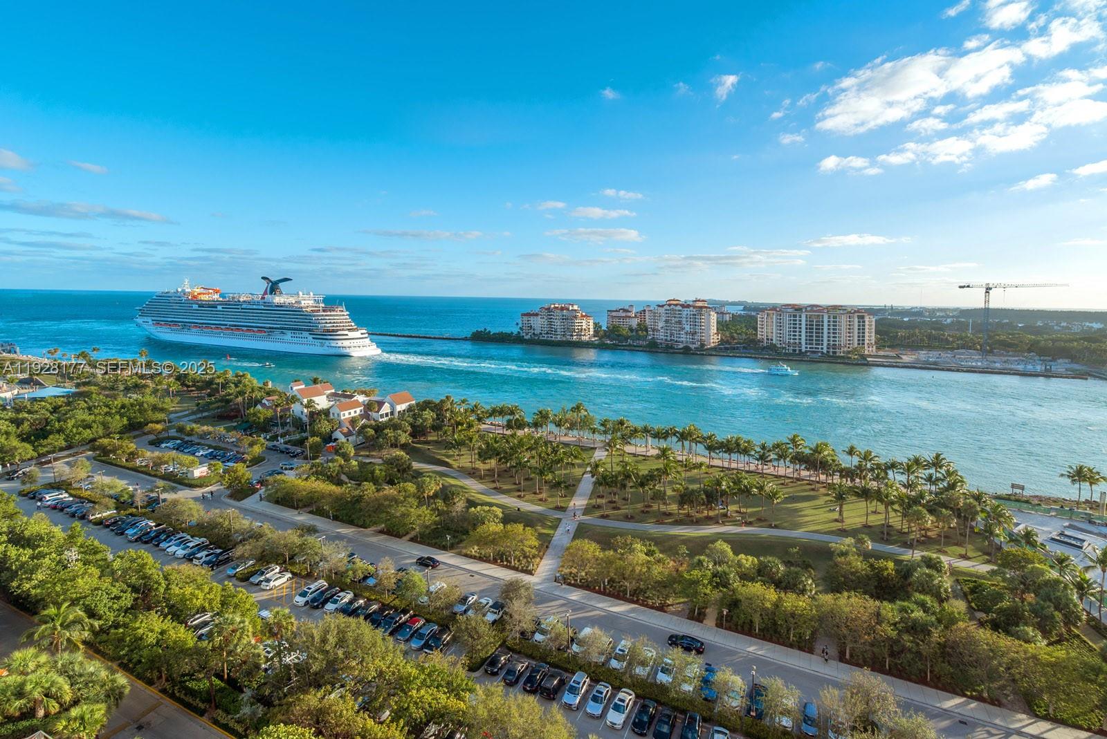 300 S Pointe Dr # 1701