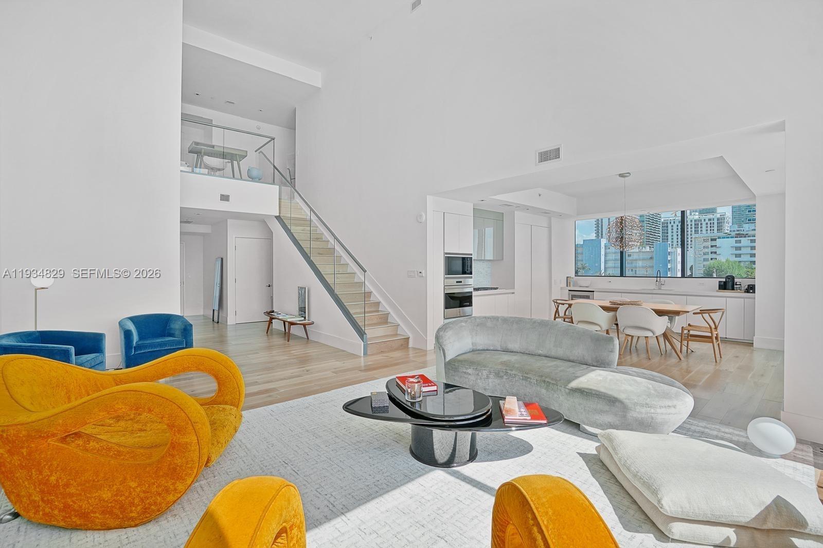 788 NE 23rd St # 202