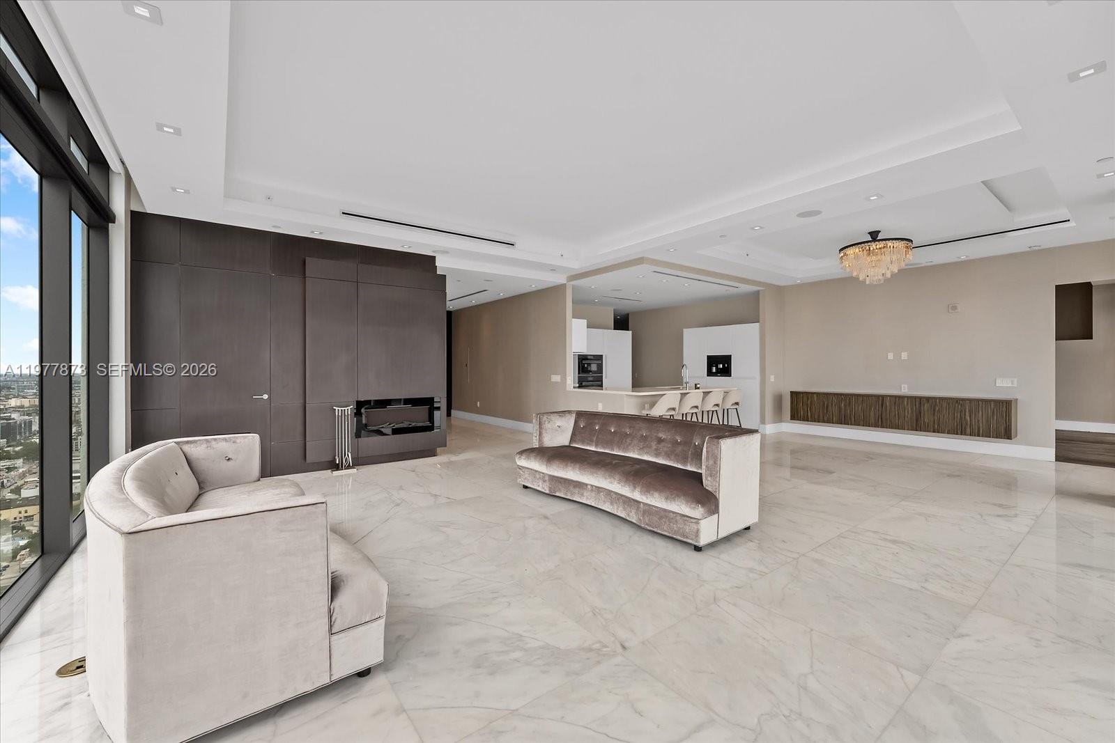 460 NE 28th St # 4104