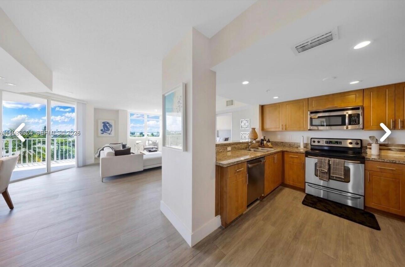 1555 N Treasure Dr # 509