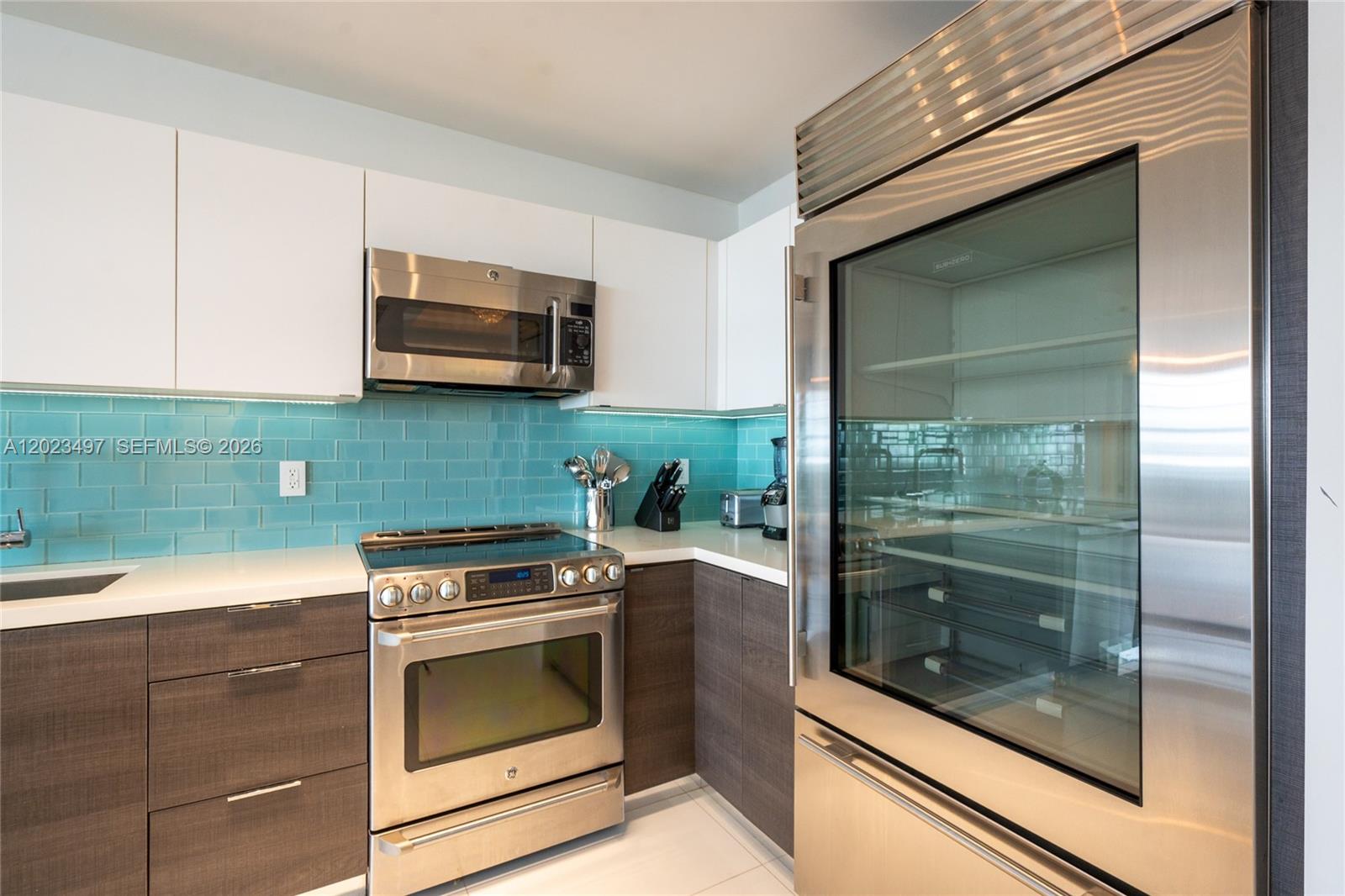 100 Lincoln Rd # 1523