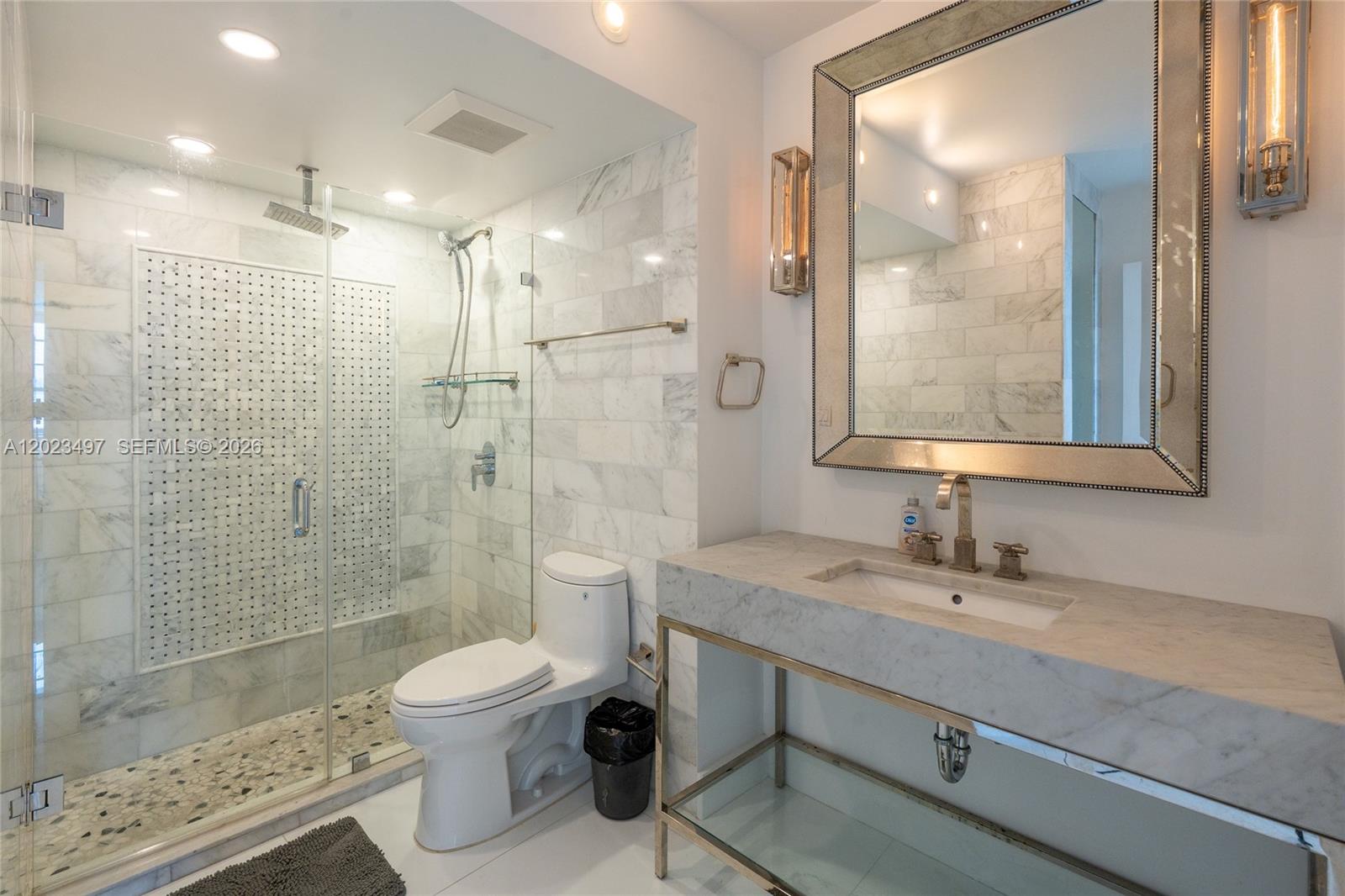 100 Lincoln Rd # 1523
