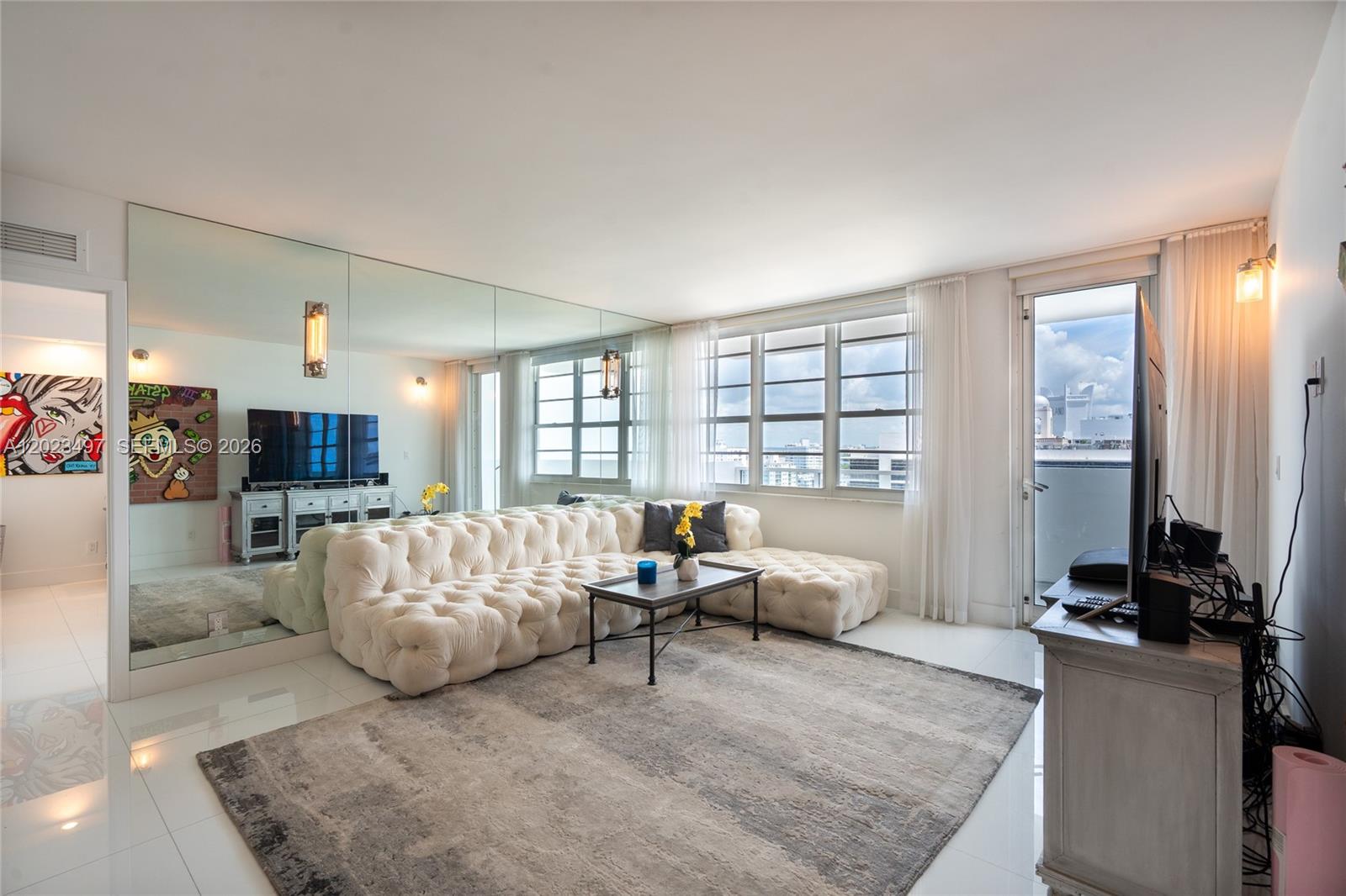 100 Lincoln Rd # 1523
