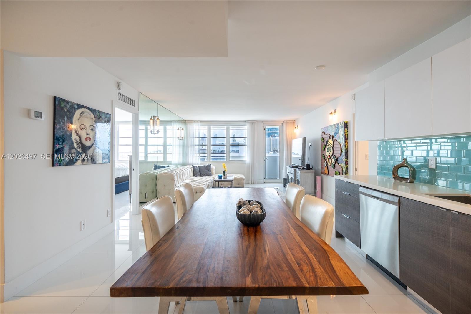 100 Lincoln Rd # 1523