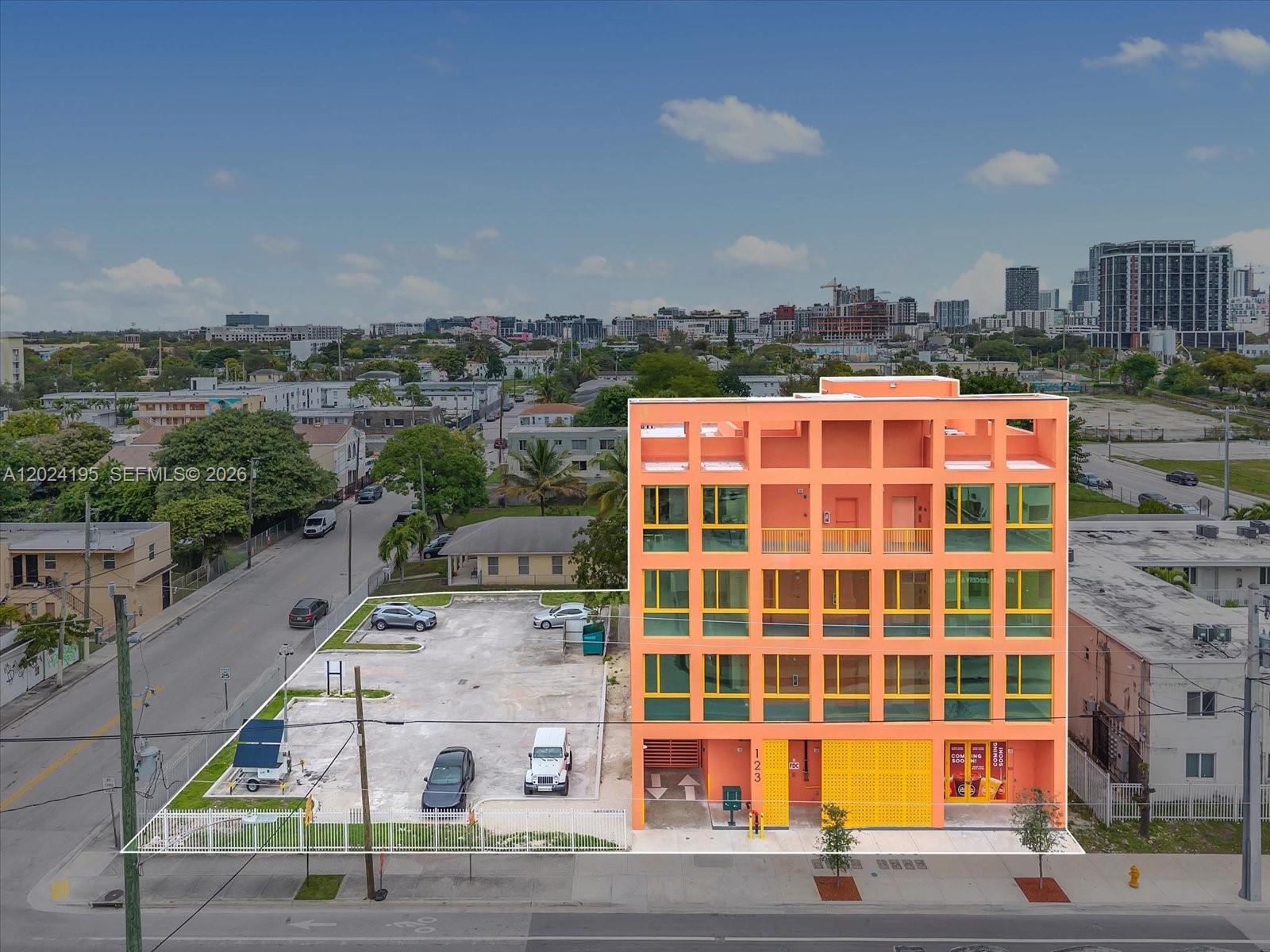 123 NW 14th St # 201