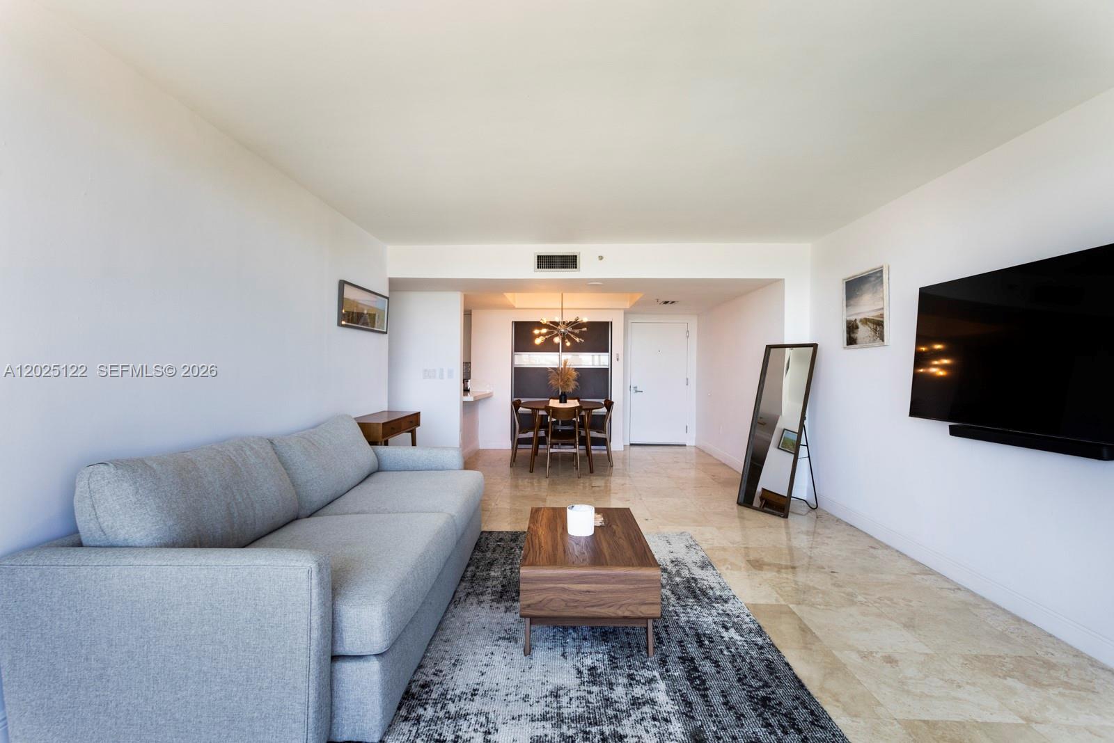 650 West Ave # 906