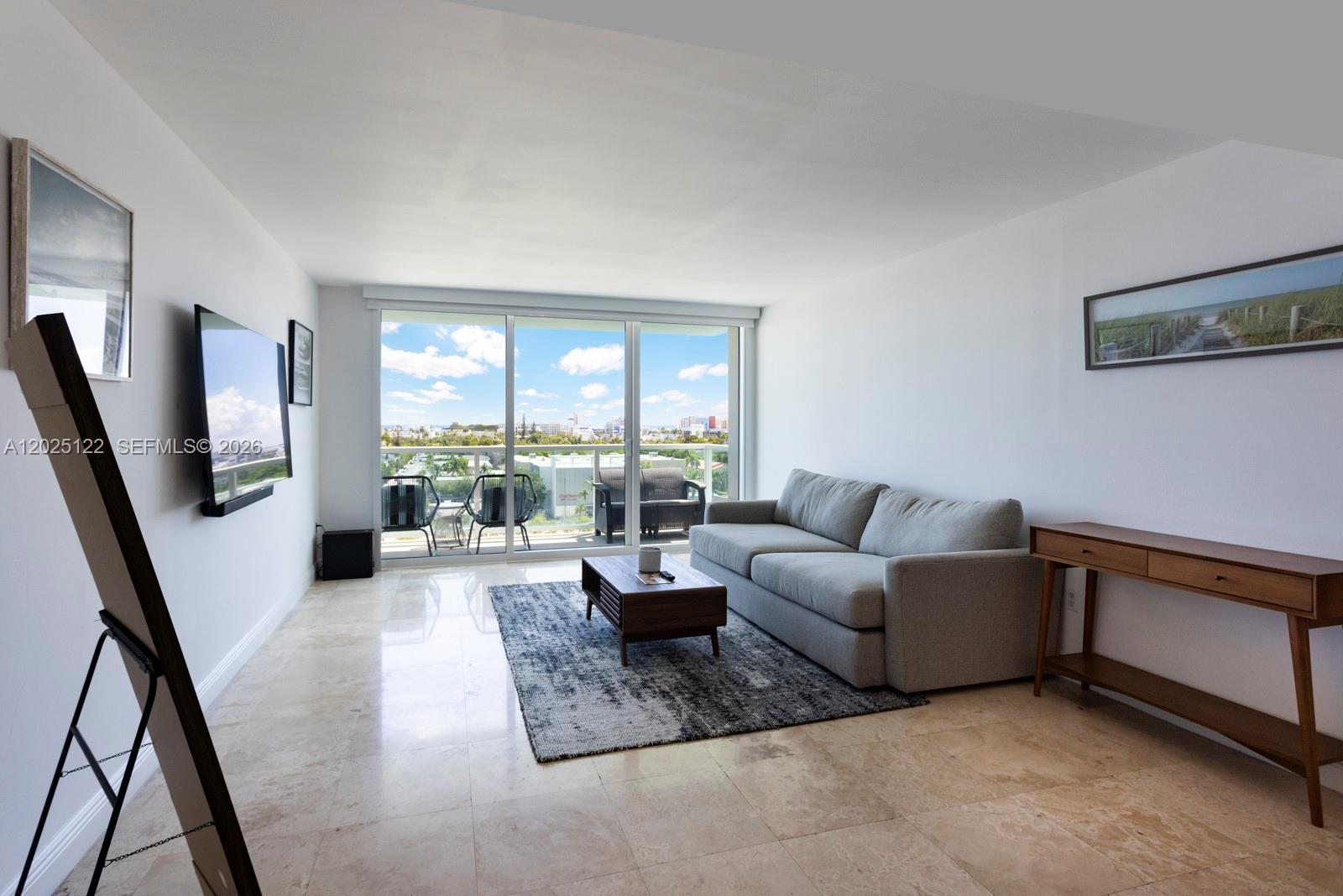 650 West Ave # 906
