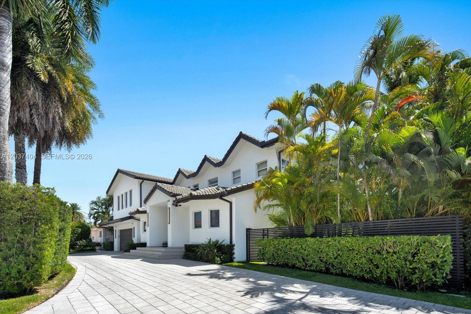431 Layne Blvd