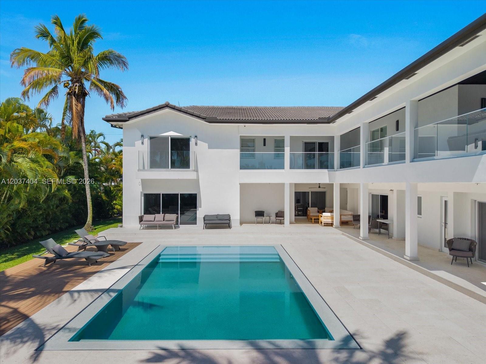 431 Layne Blvd