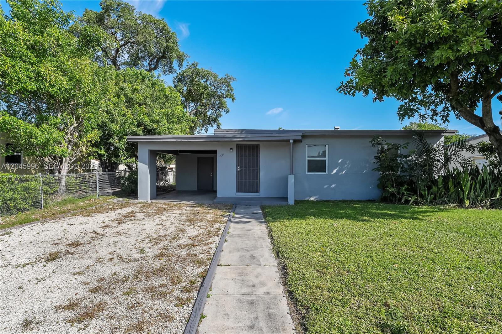 1201 NW 10th Pl