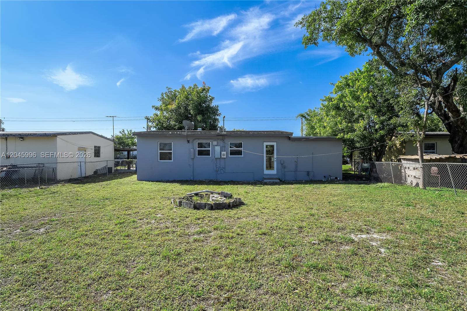 1201 NW 10th Pl