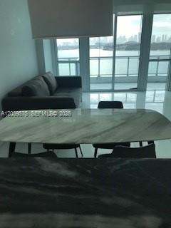 540 West Ave # 713