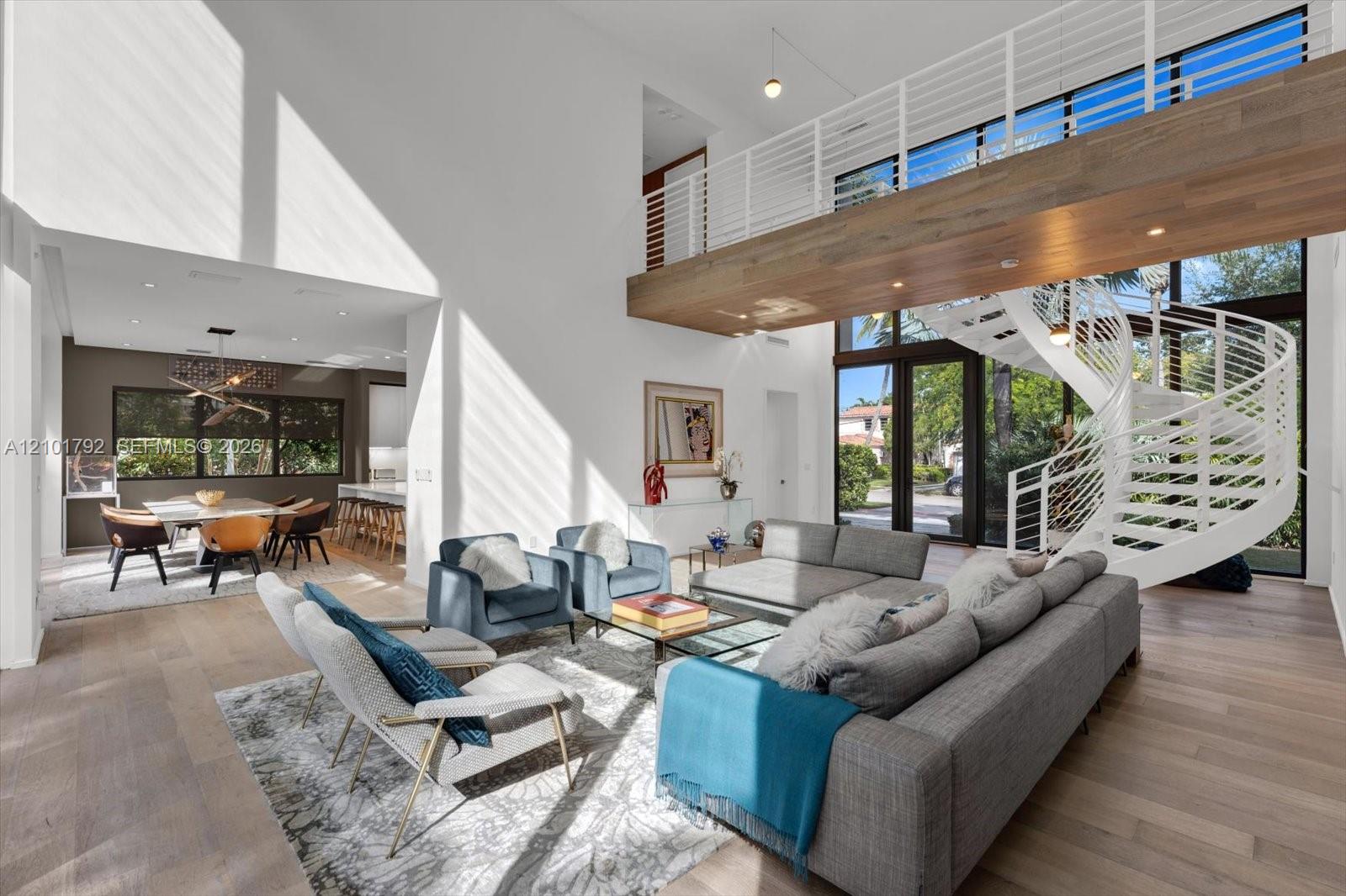 4322 Nautilus Dr