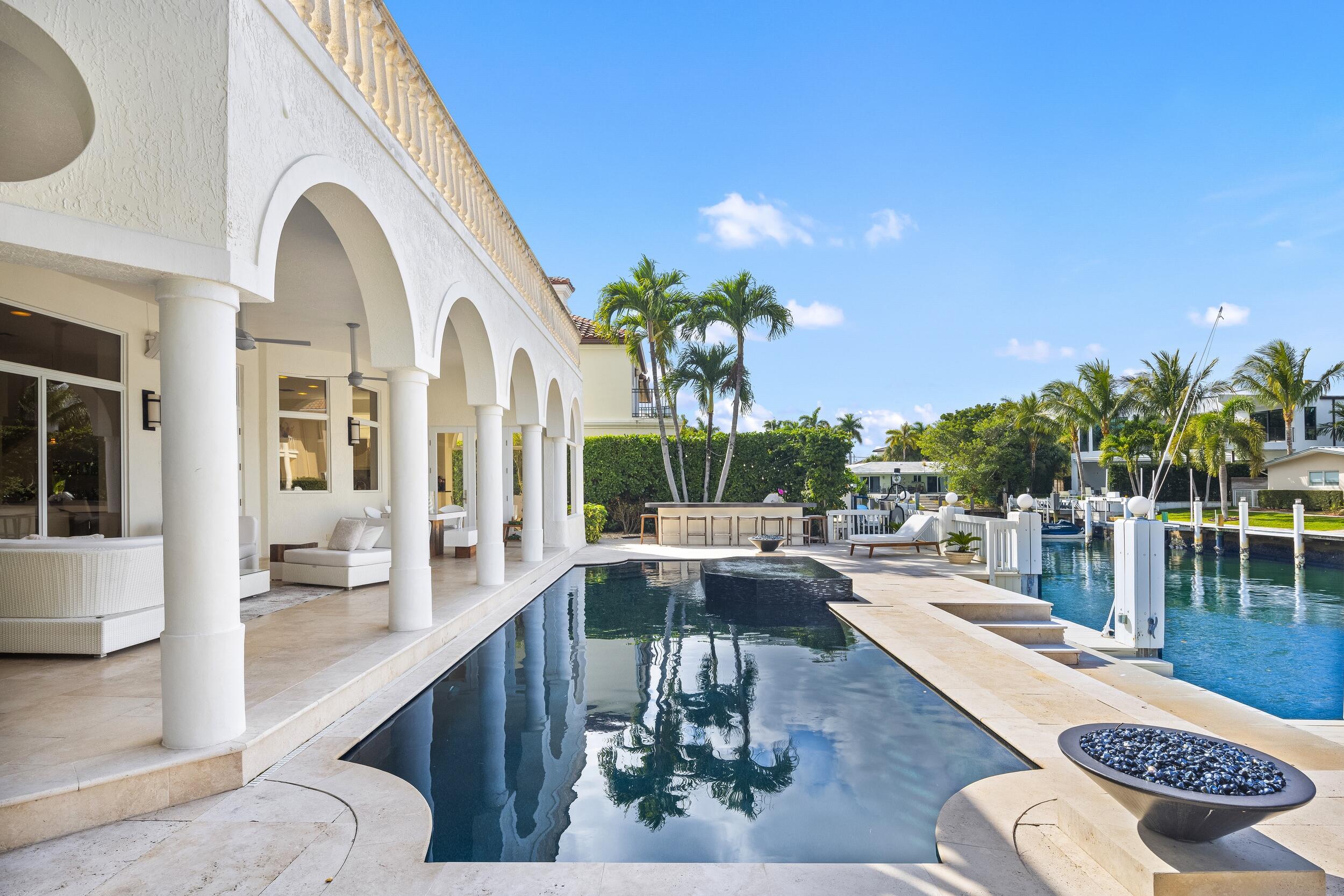 797 NE 33rd Street
