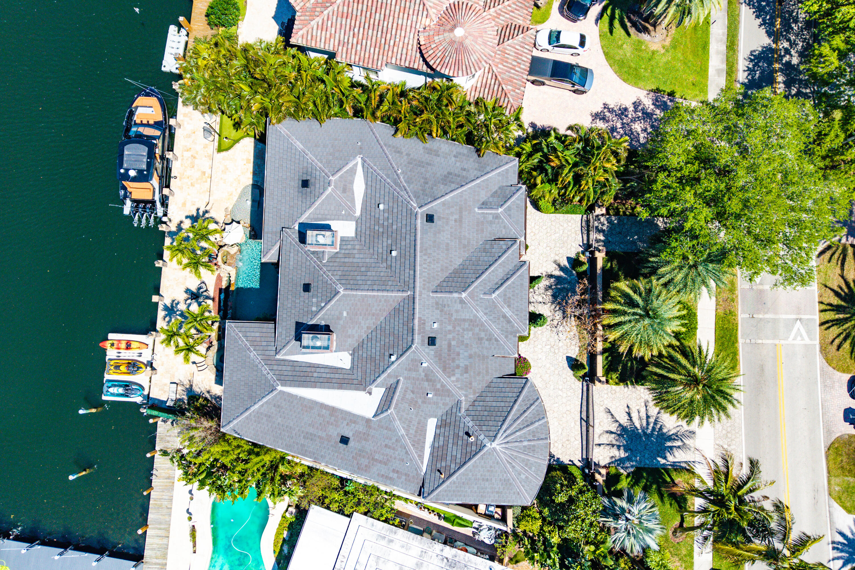 2325 NE 27th Street