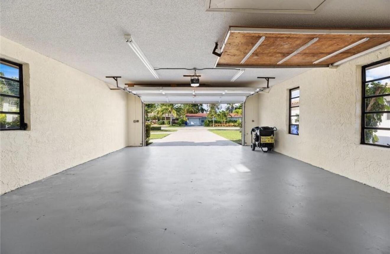 1006 SE 6th Street