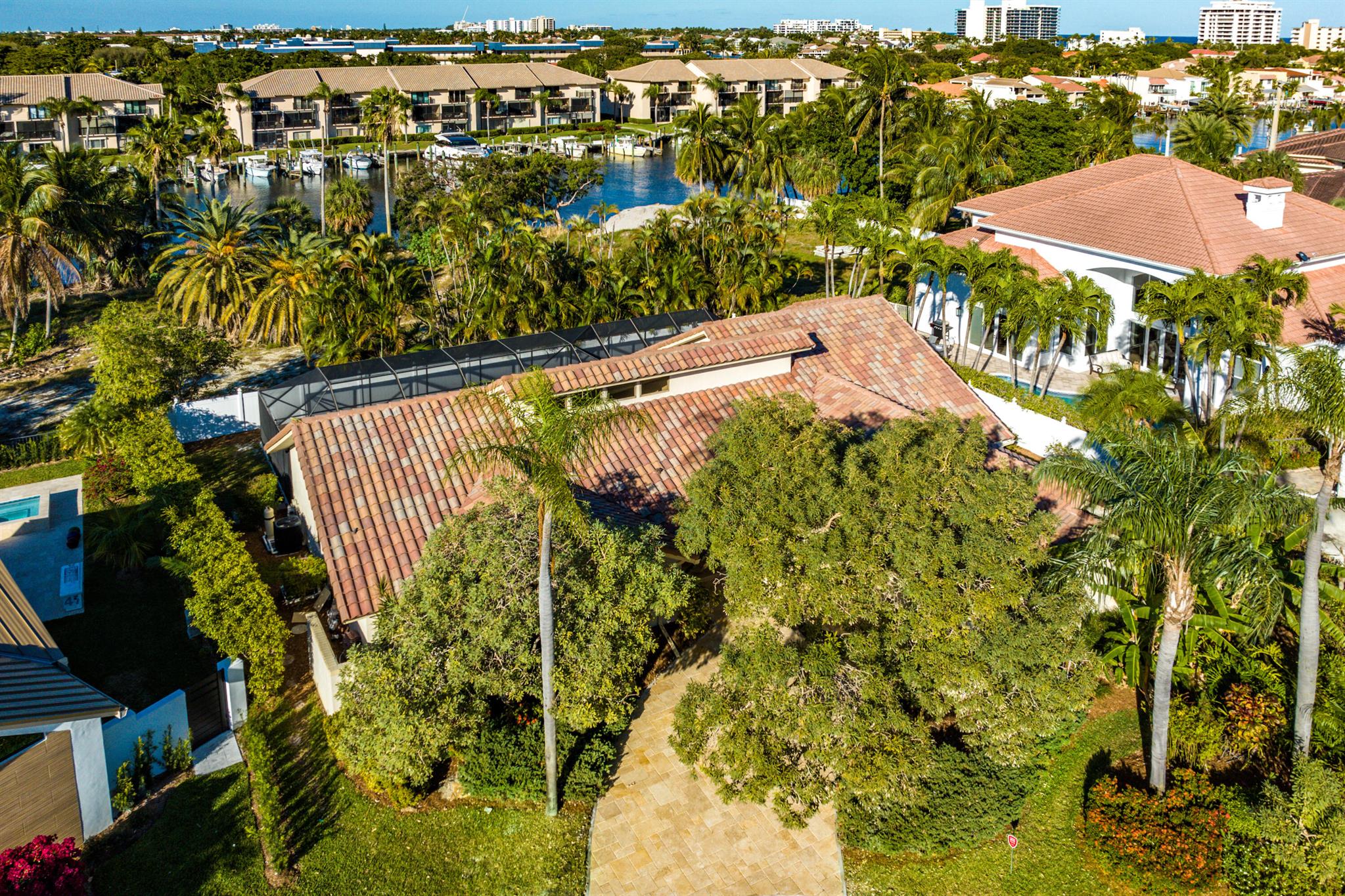 845 NE Mulberry Drive