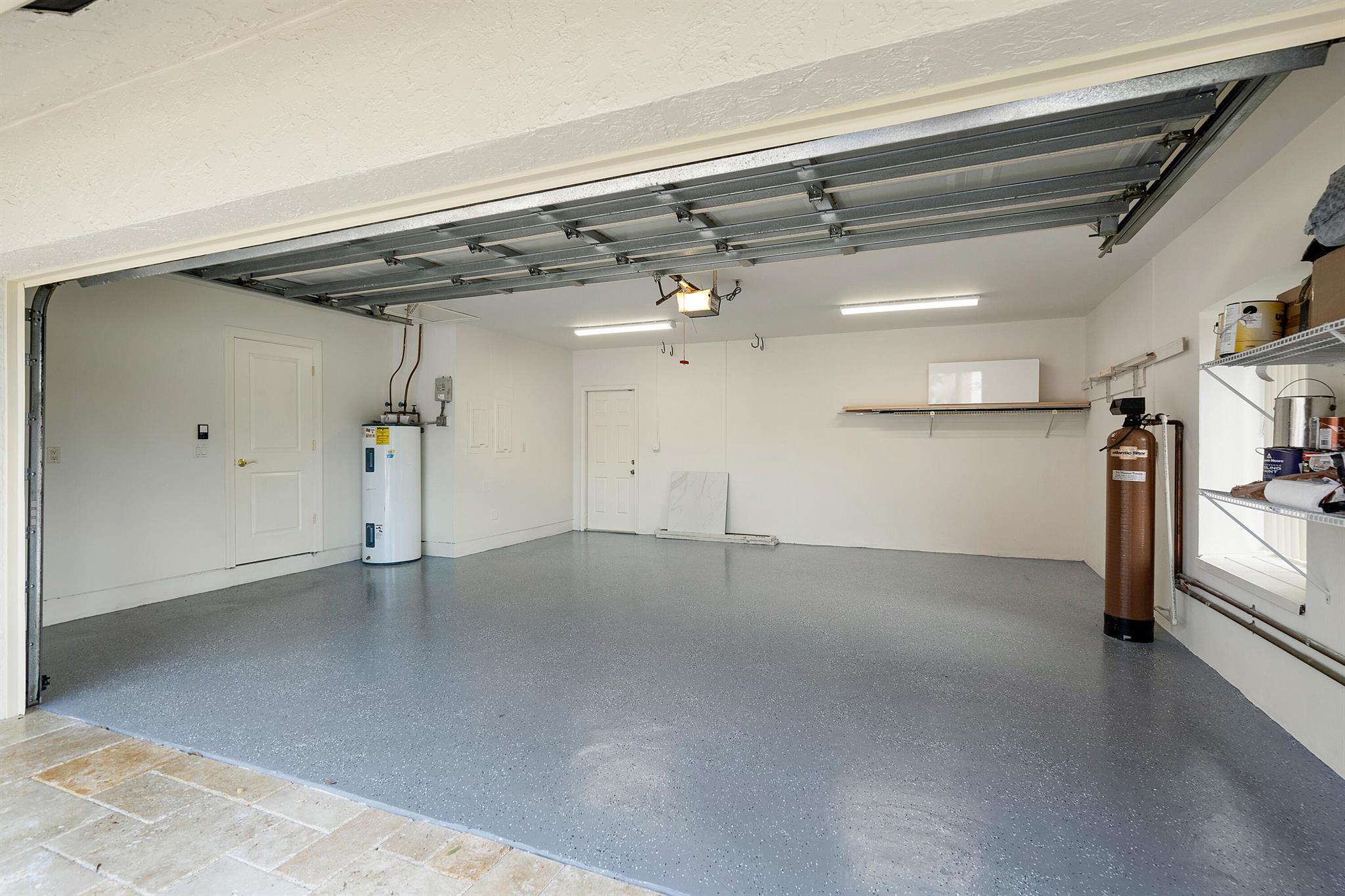 845 NE Mulberry Drive