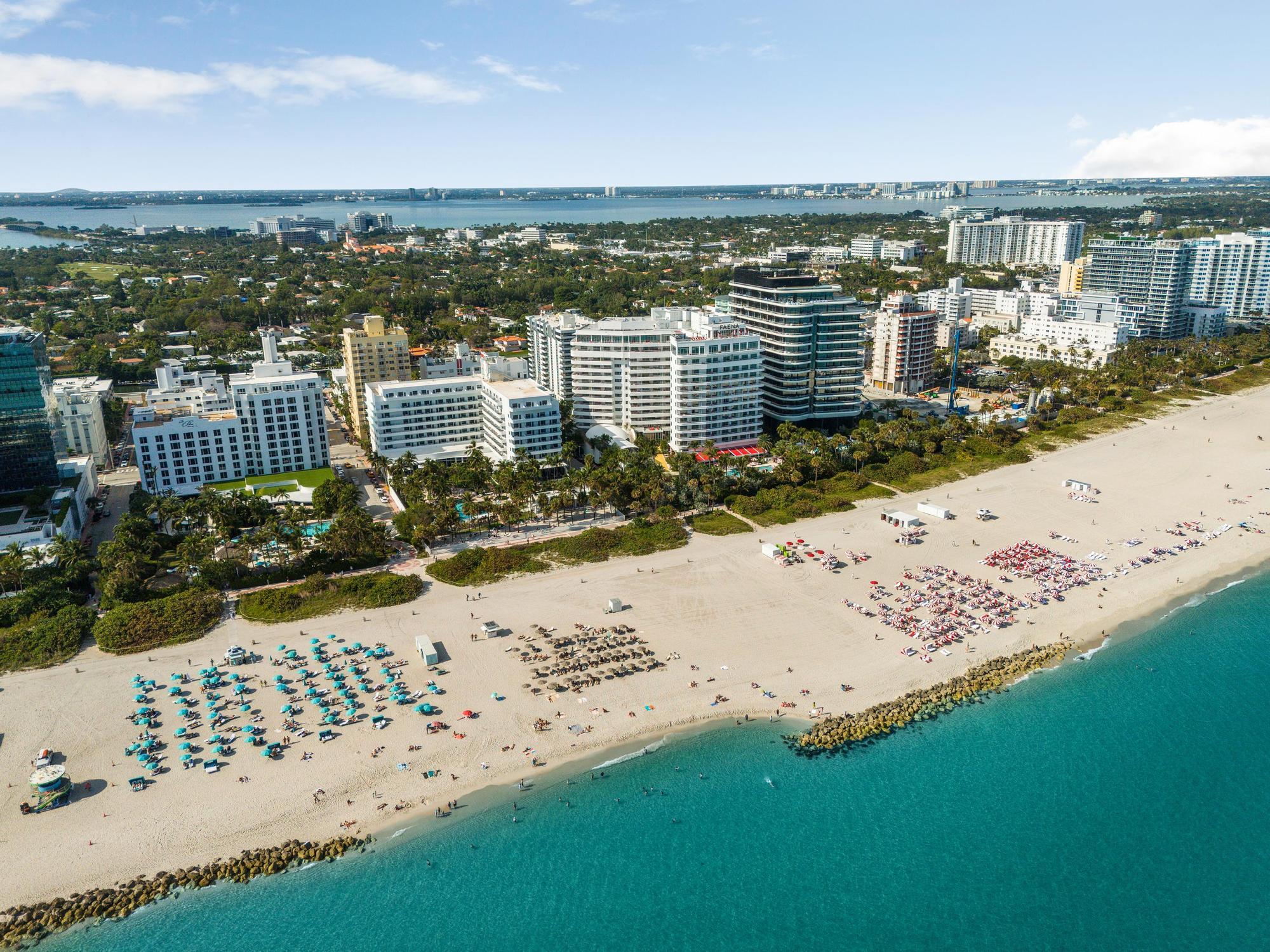 3200 Collins Avenue Unit: 2-1