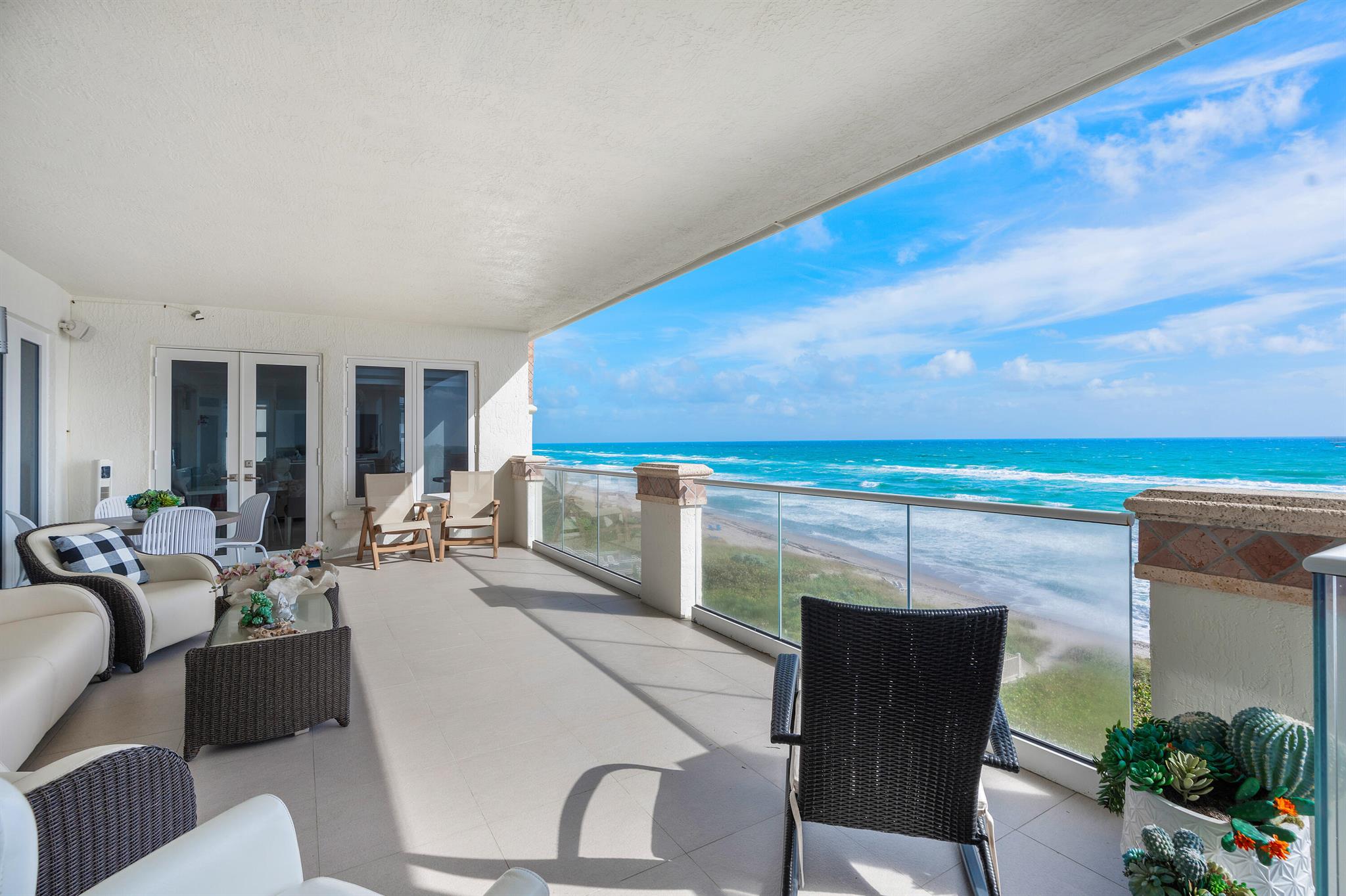 2070 N Ocean Boulevard Ph4