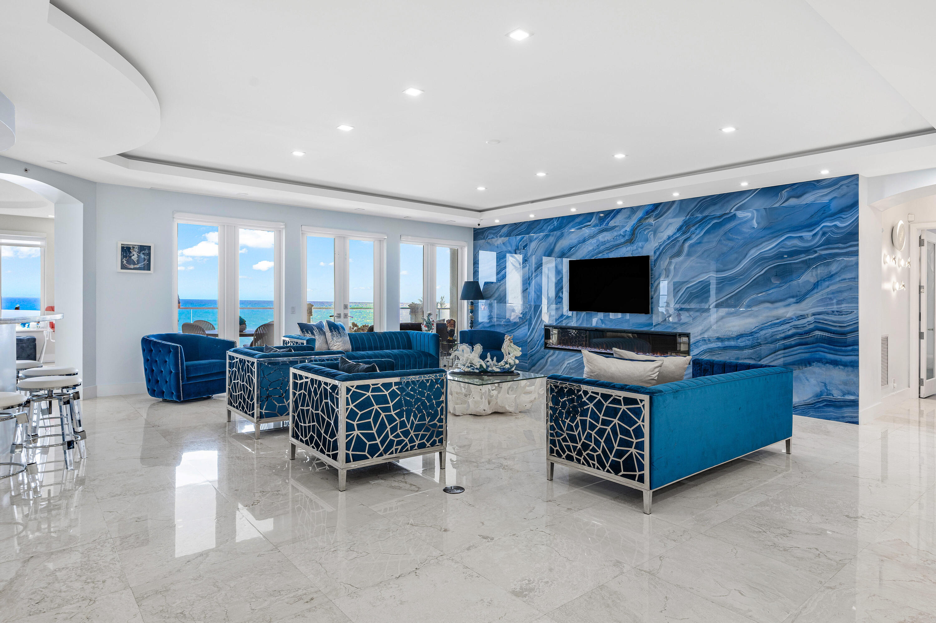 2070 N Ocean Boulevard Ph4