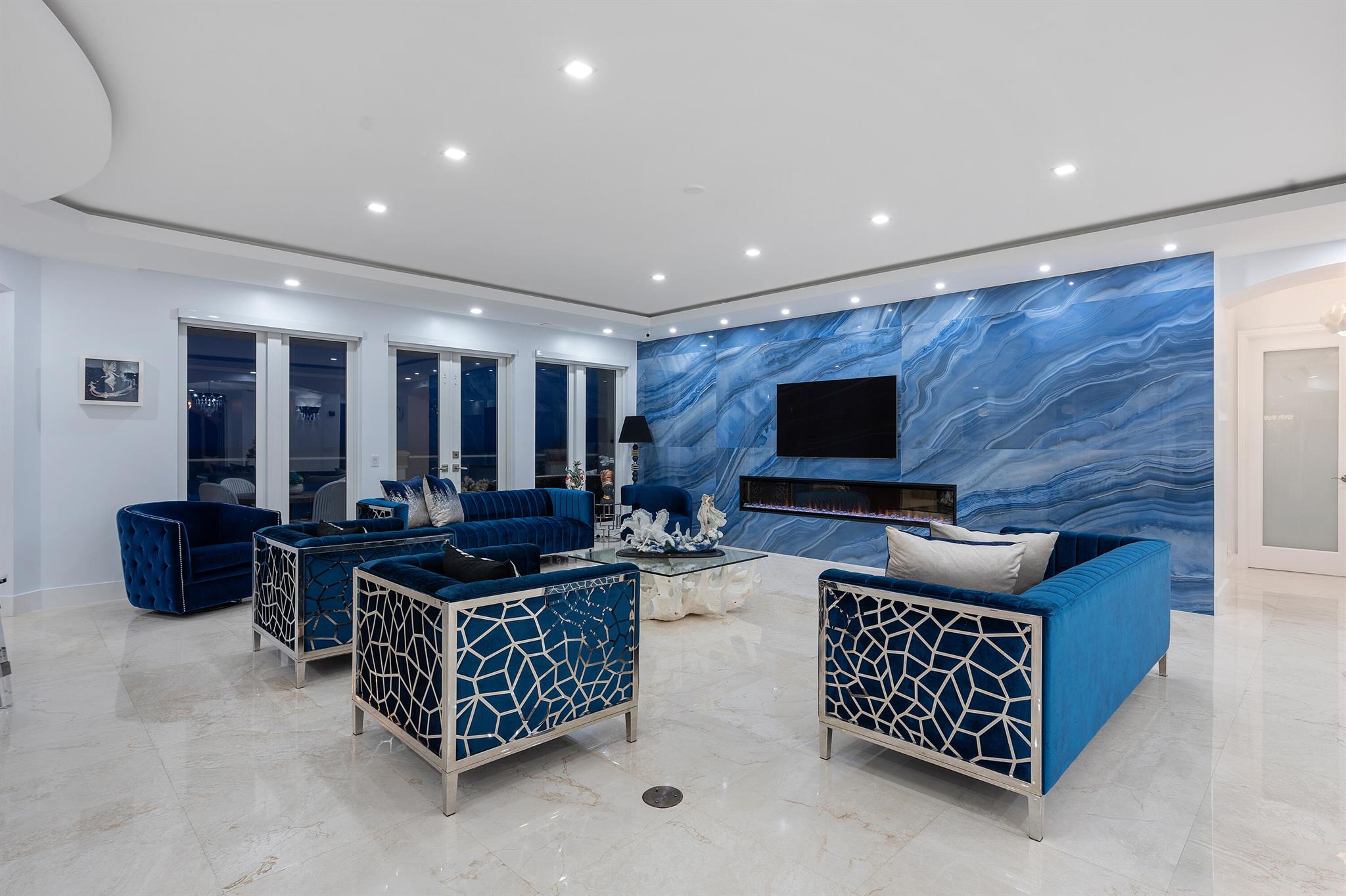 2070 N Ocean Boulevard Ph4