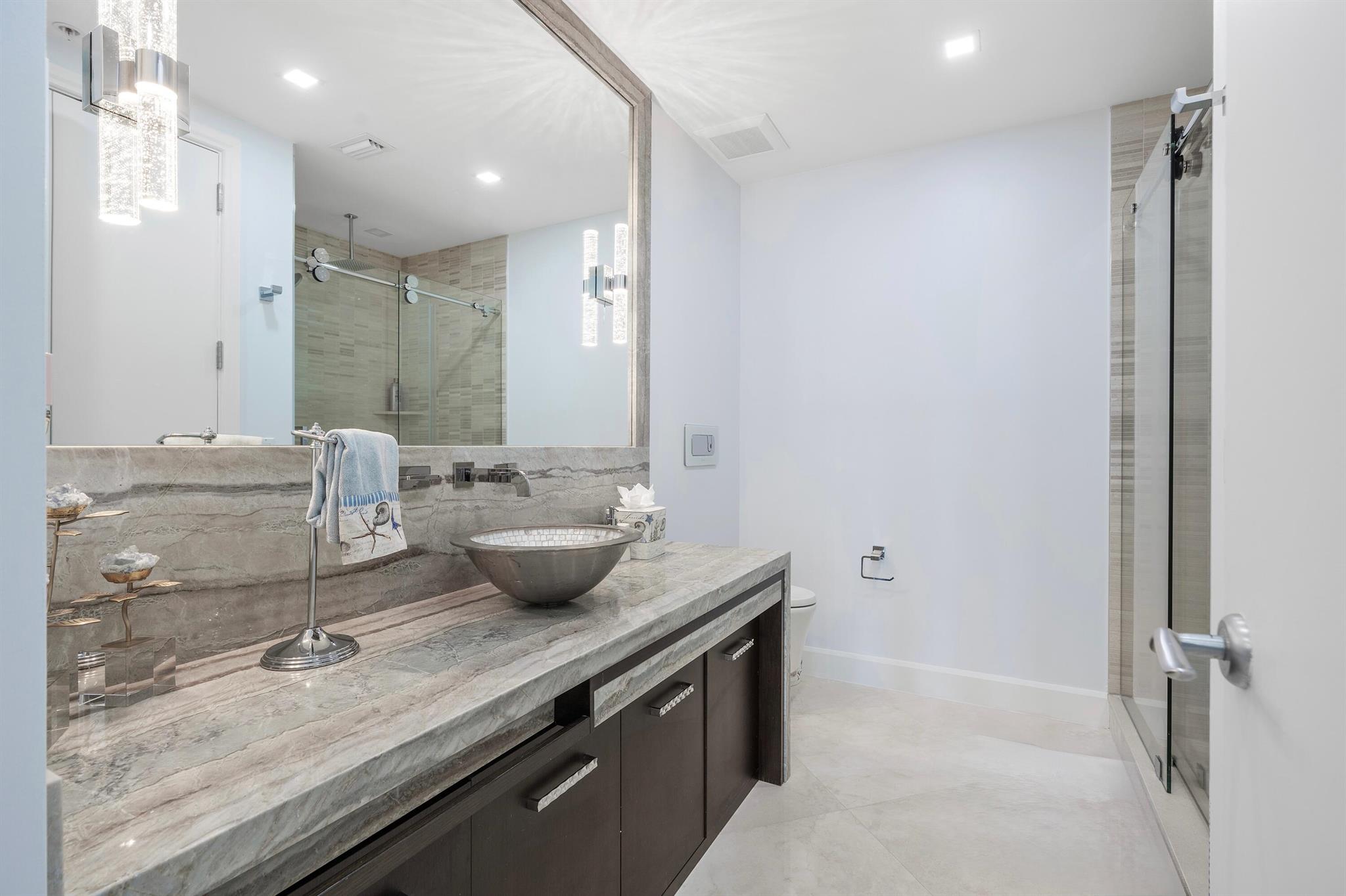 2070 N Ocean Boulevard Ph4