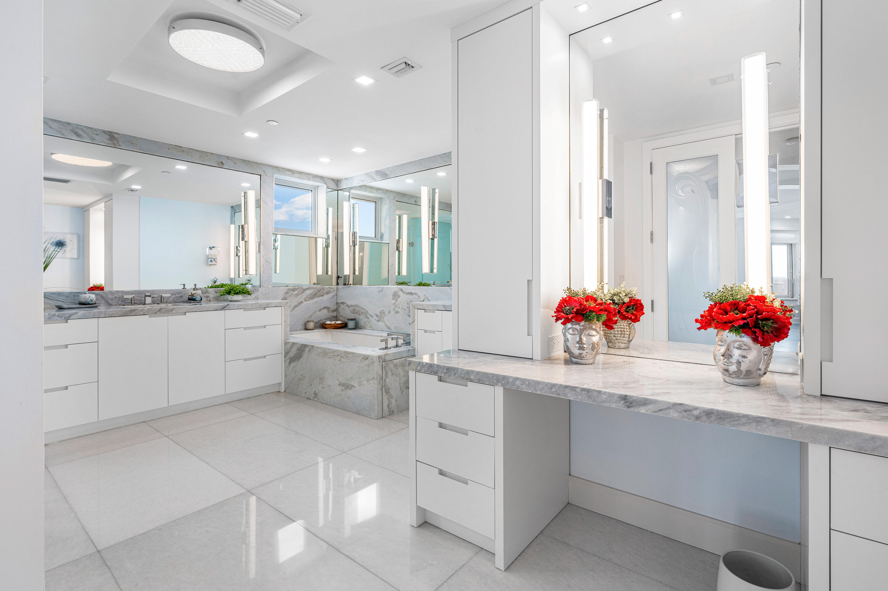 2070 N Ocean Boulevard Ph4