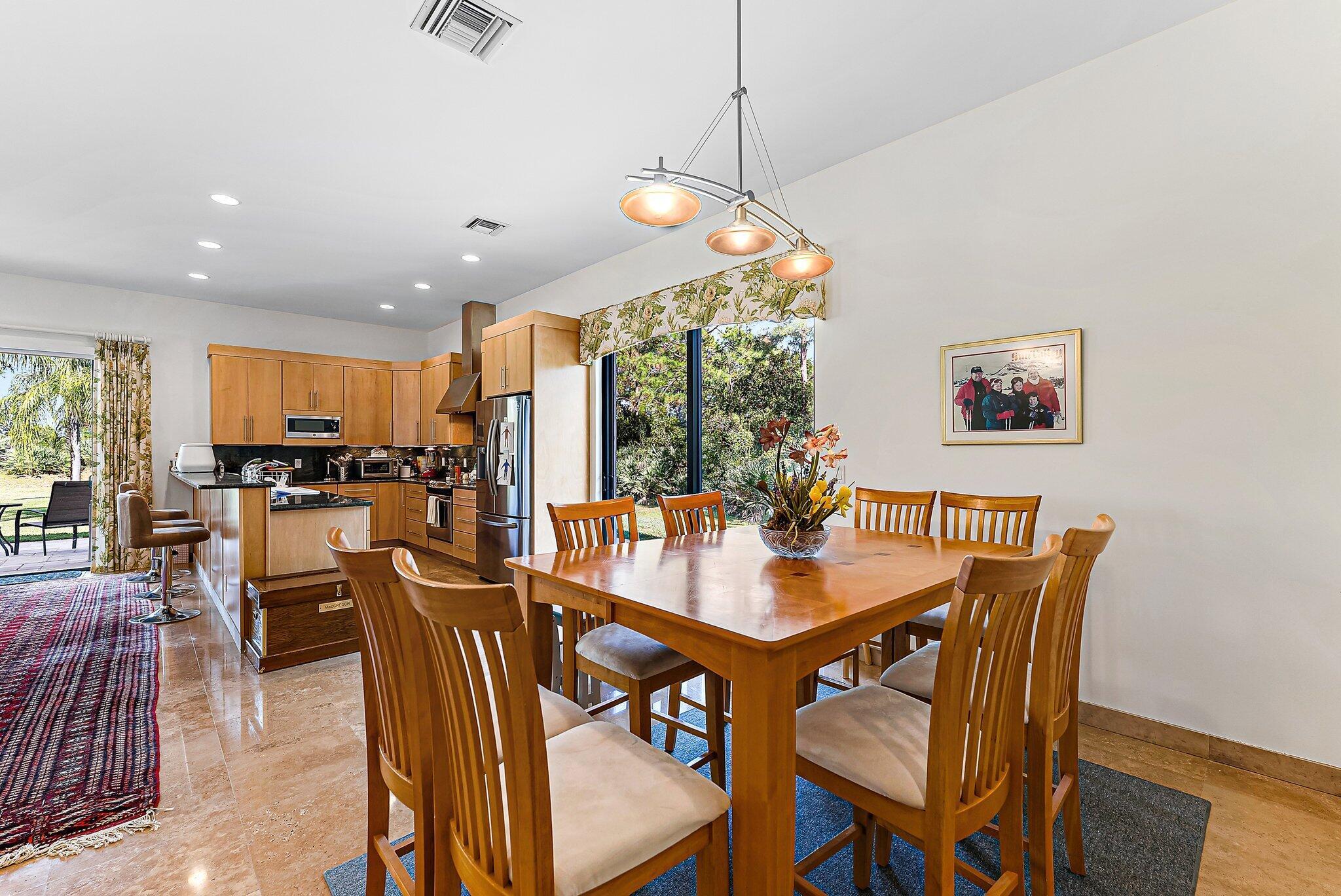 2494 SE Ranch Acres Circle