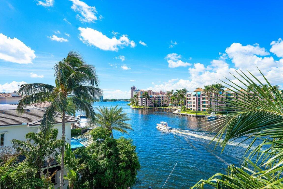 155 SE Spanish Trail